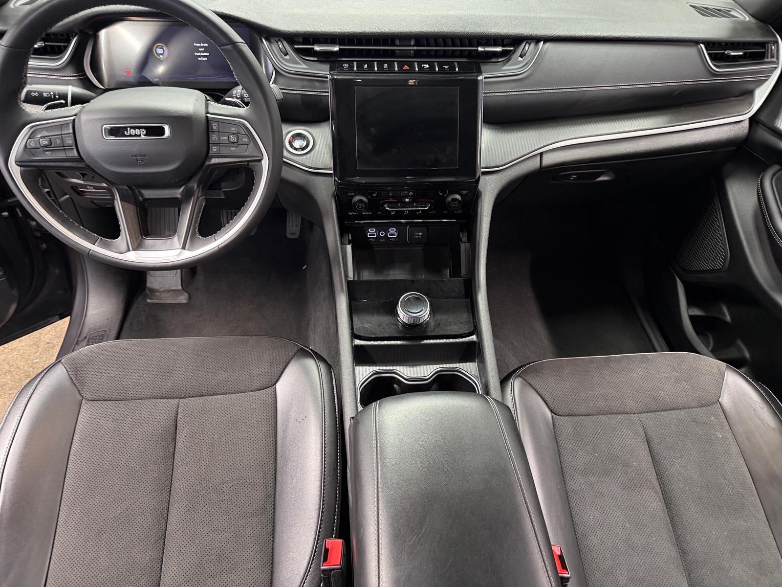 Thumbnail: 2024 Jeep Grand Cherokee L - 3