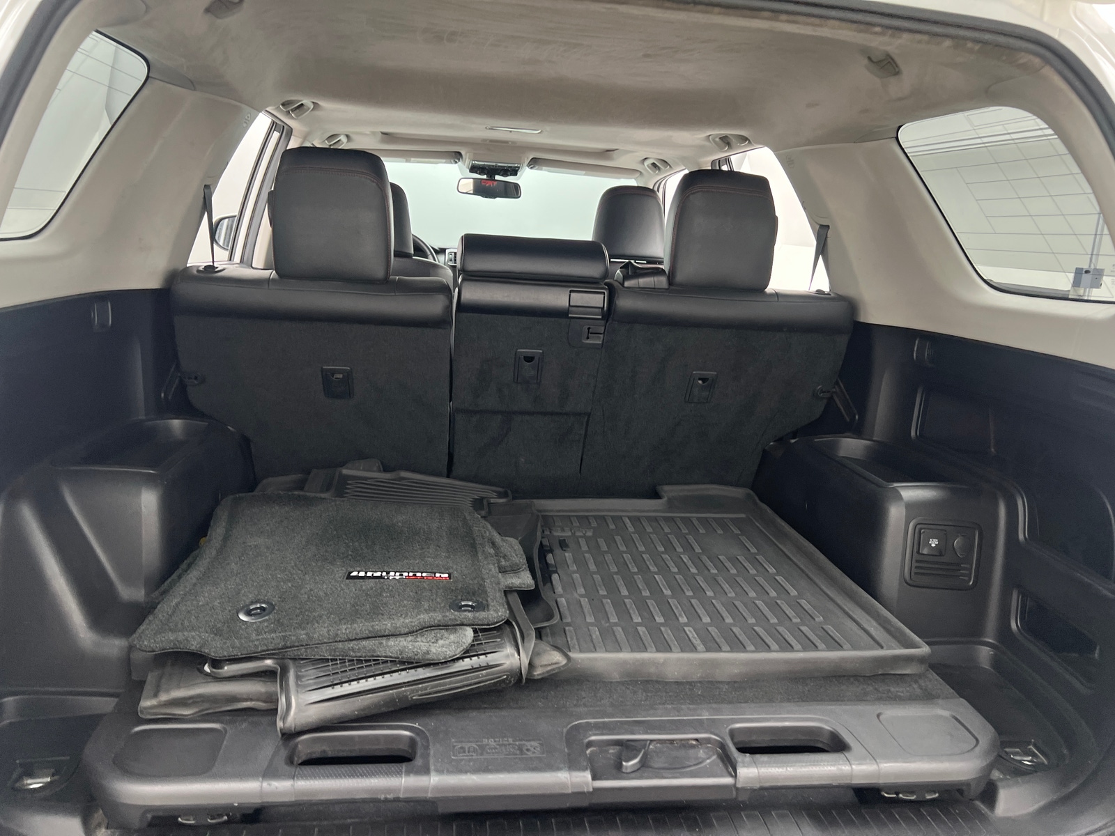 Thumbnail: 2018 Toyota 4Runner - 7