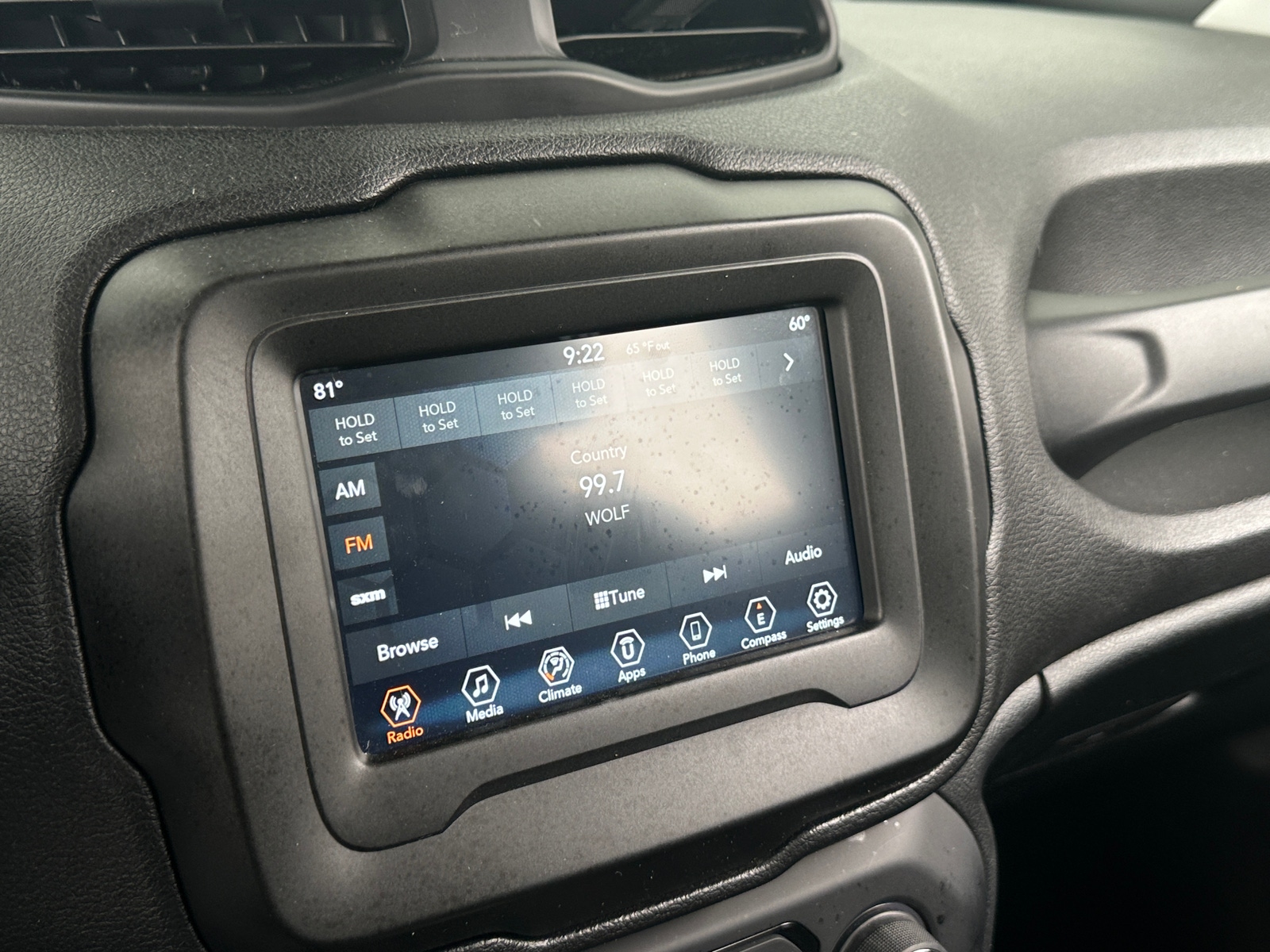 Thumbnail: 2020 Jeep Renegade - 4