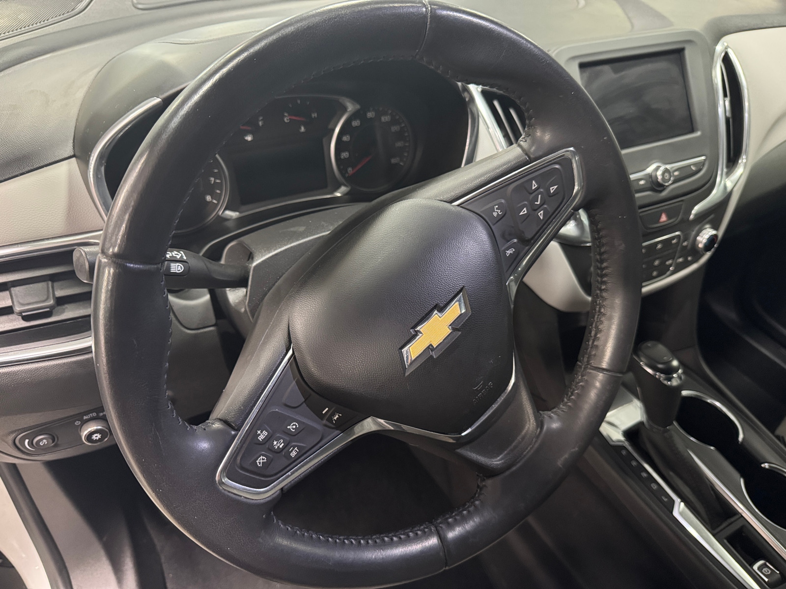 Thumbnail: 2021 Chevrolet Equinox - 5