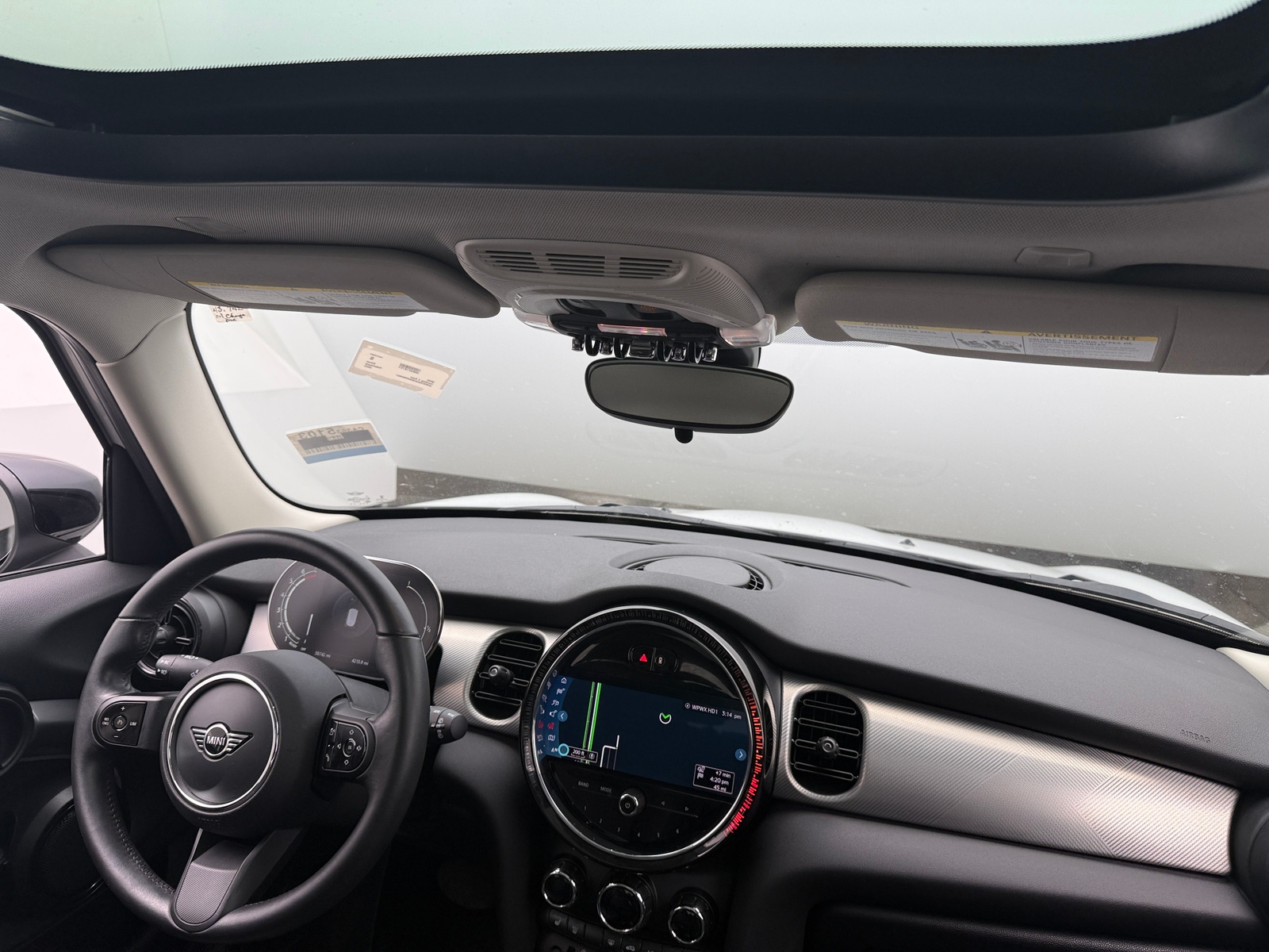 Thumbnail: 2022 MINI Cooper Hardtop - 3