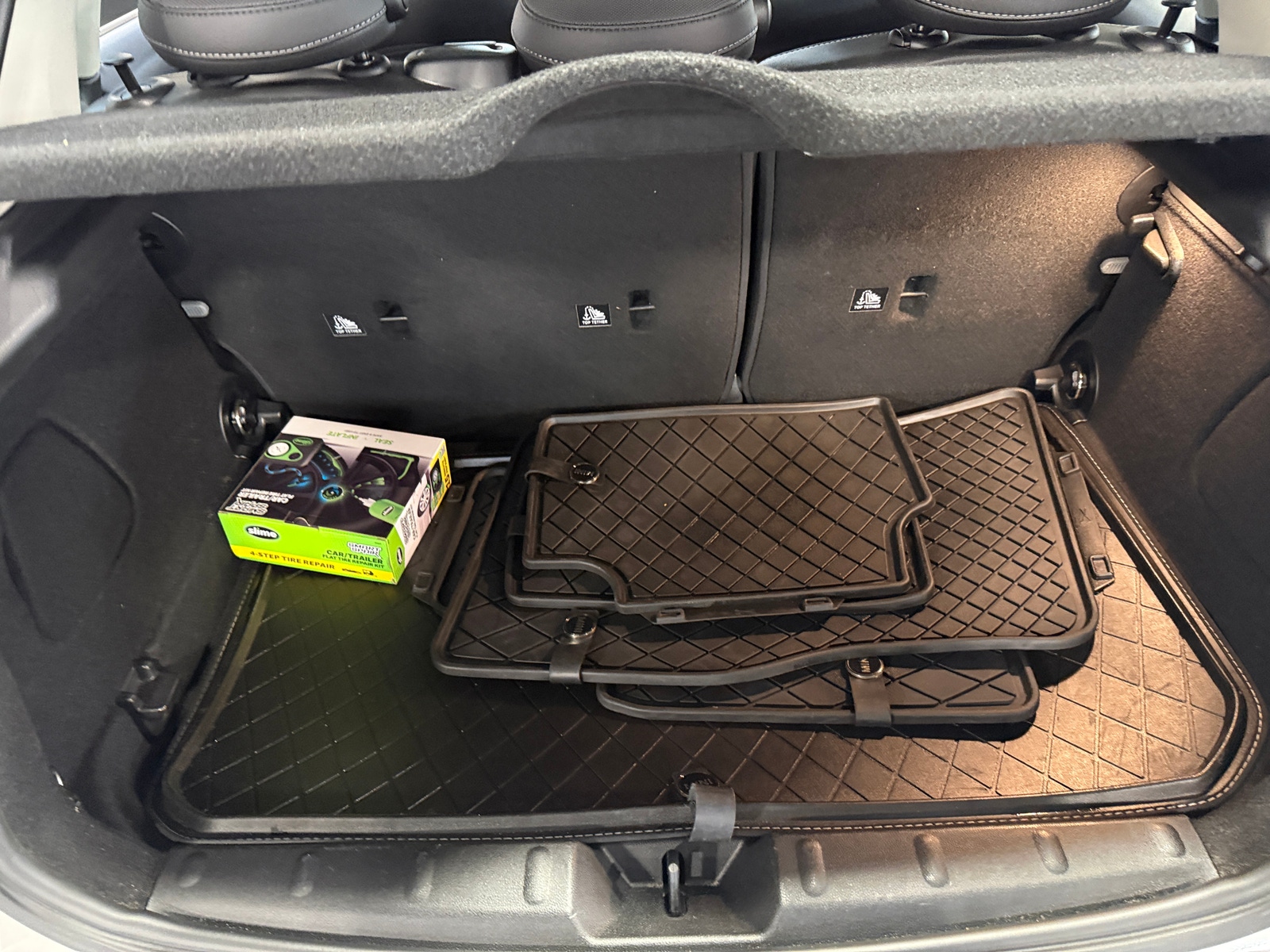 Thumbnail: 2022 MINI Cooper Hardtop - 7