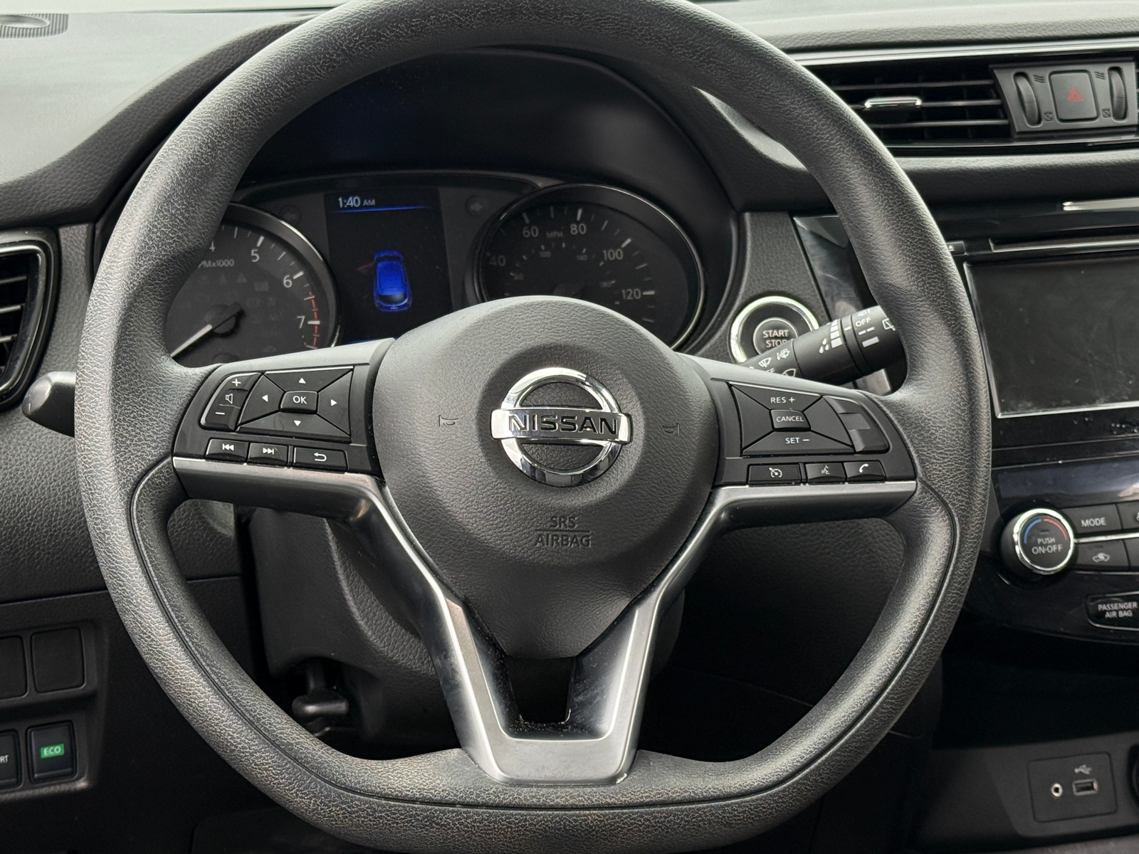 Thumbnail: 2020 Nissan Rogue Sport - 5