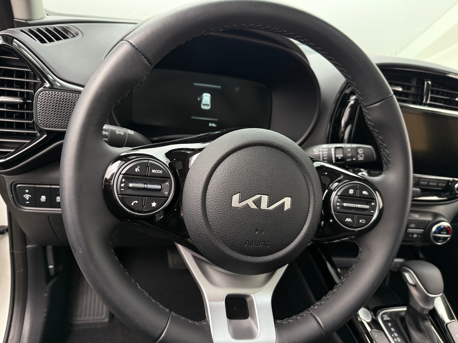 Thumbnail: 2024 Kia Soul - 5