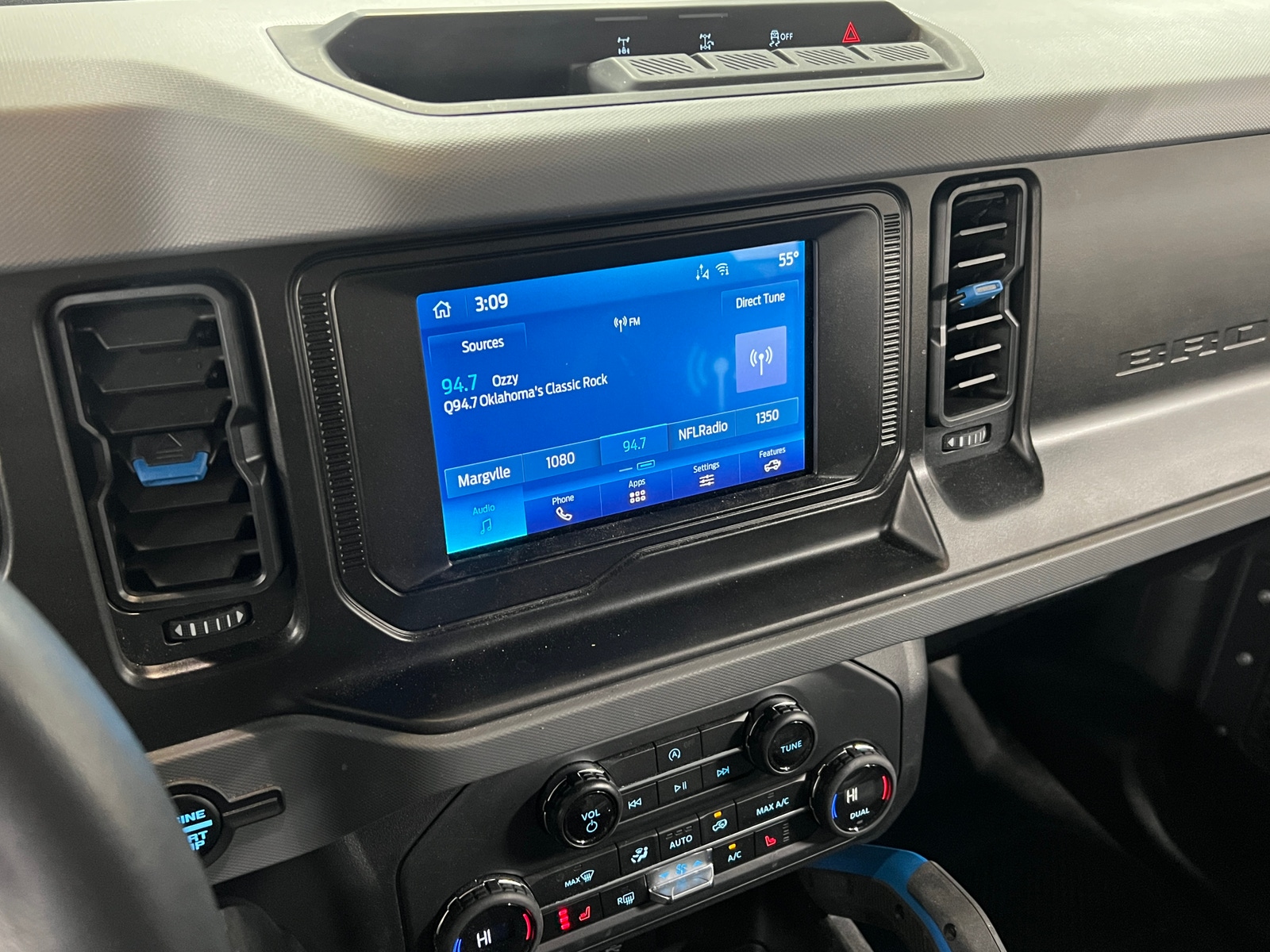 Thumbnail: 2023 Ford Bronco - 3