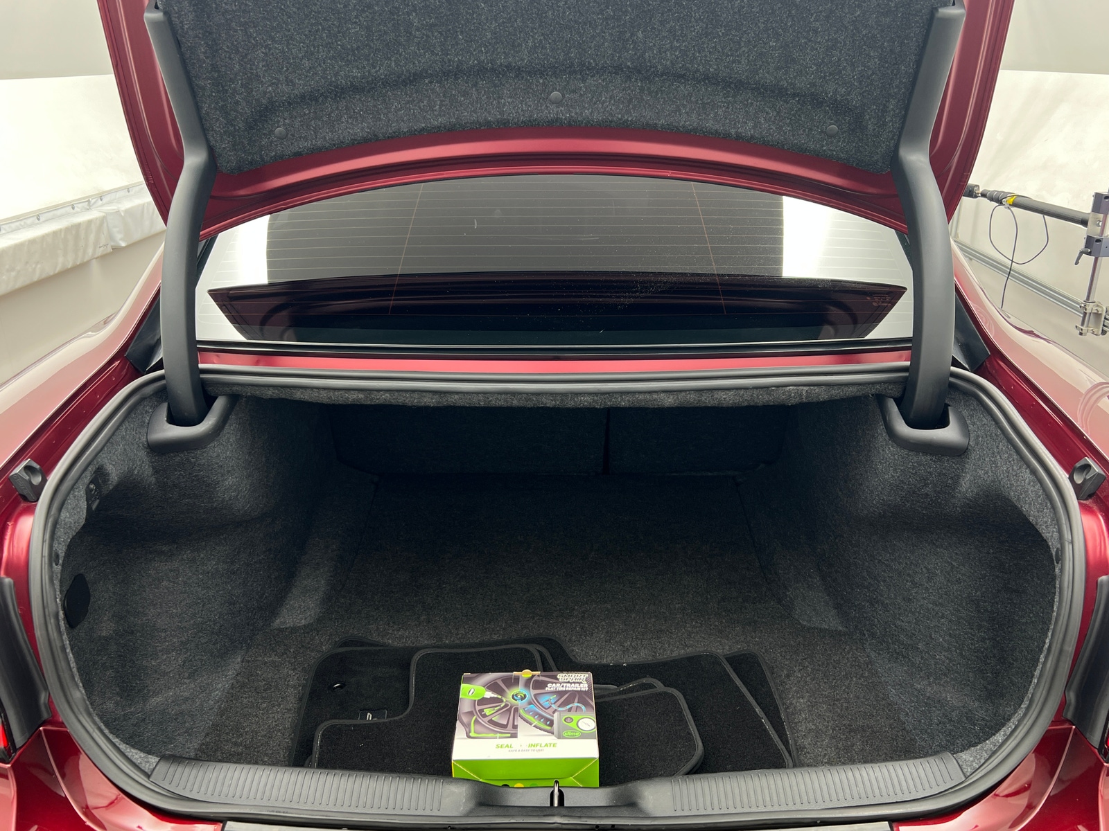 Thumbnail: 2019 Dodge Charger - 6