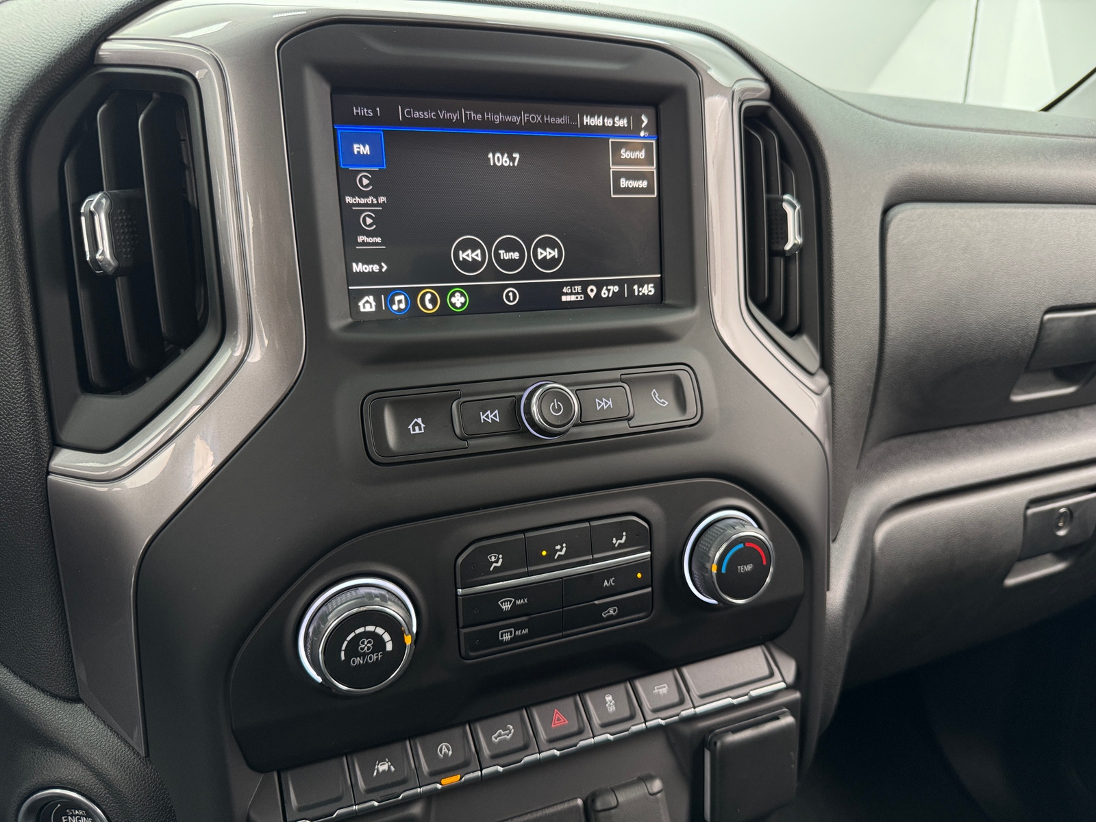 Thumbnail: 2023 Chevrolet Silverado 1500 - 4