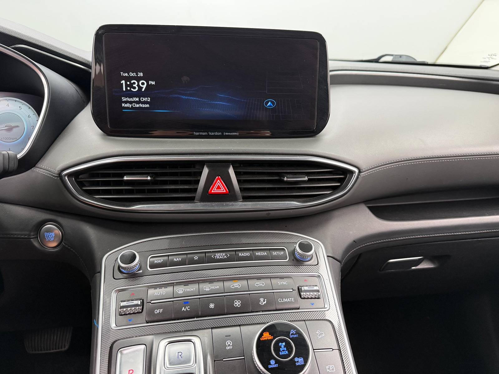 Thumbnail: 2023 Hyundai Santa Fe - 4