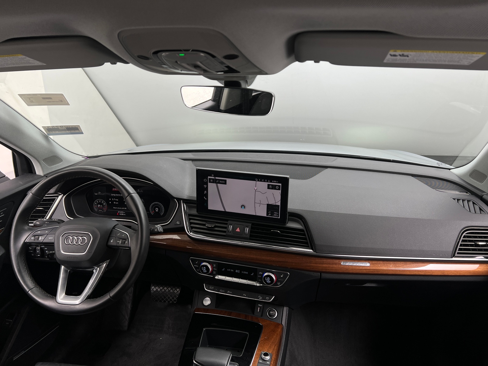 Thumbnail: 2023 Audi Q5 - 2