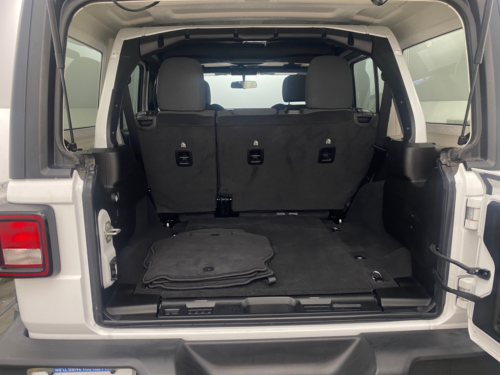 Thumbnail: 2024 Jeep Wrangler - 7