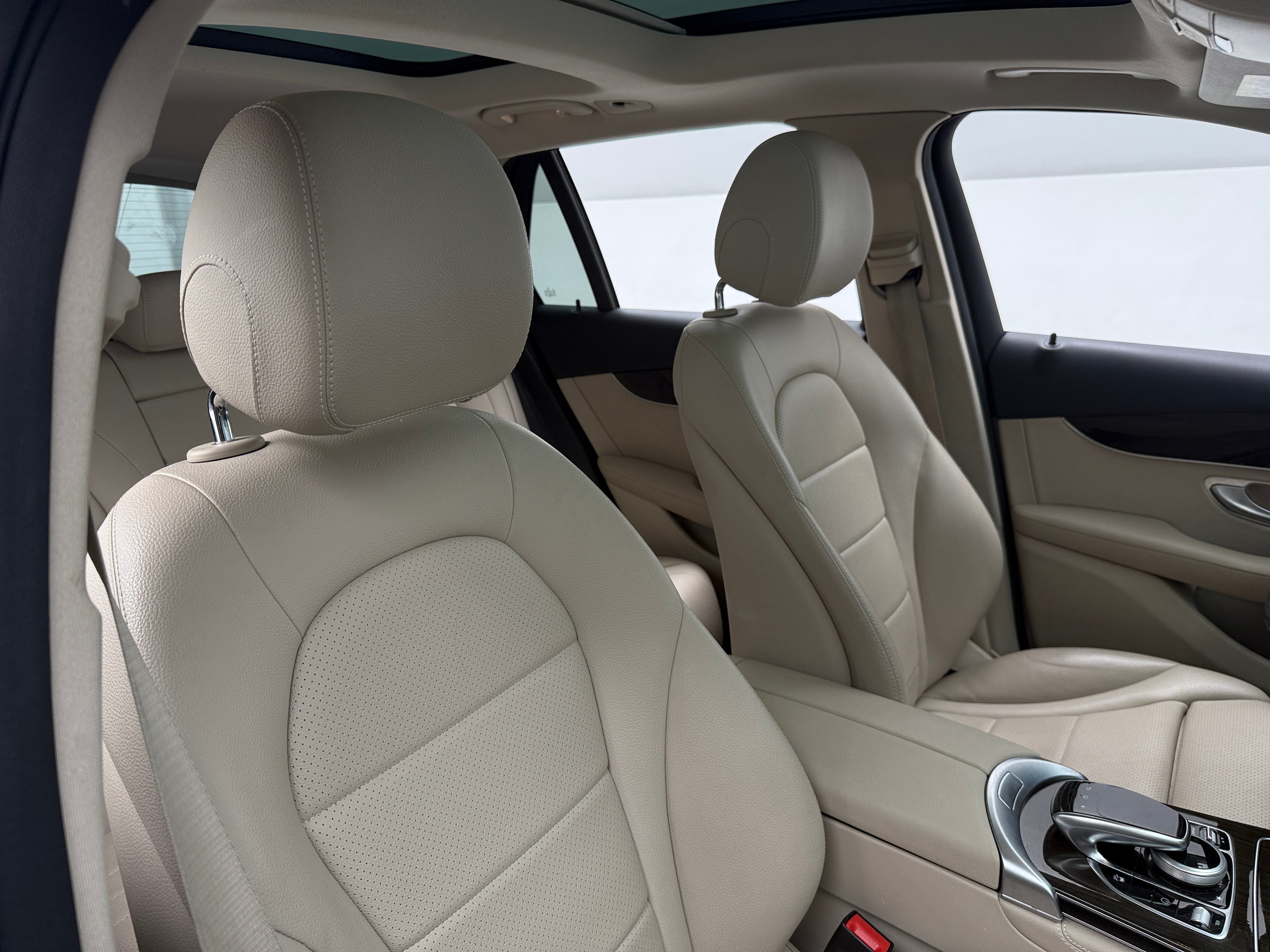 2016 Mercedes-Benz GLC