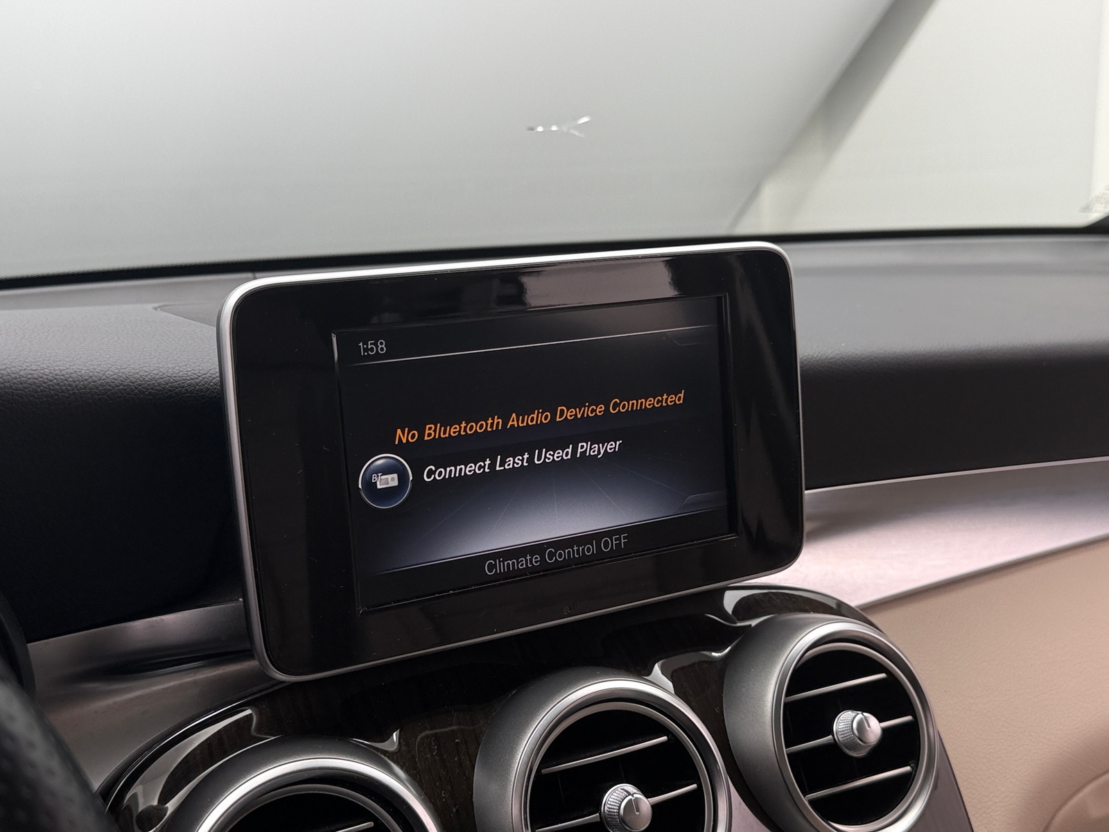 Thumbnail: 2016 Mercedes-Benz GLC - 3