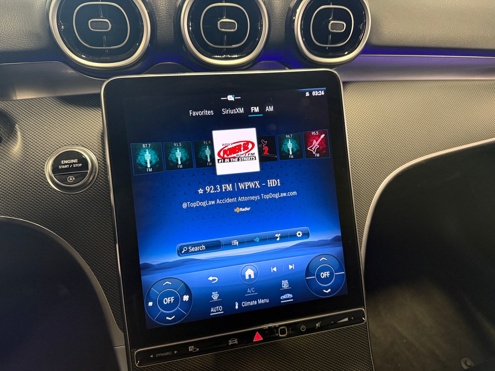 Thumbnail: 2024 Mercedes-Benz C-Class - 3