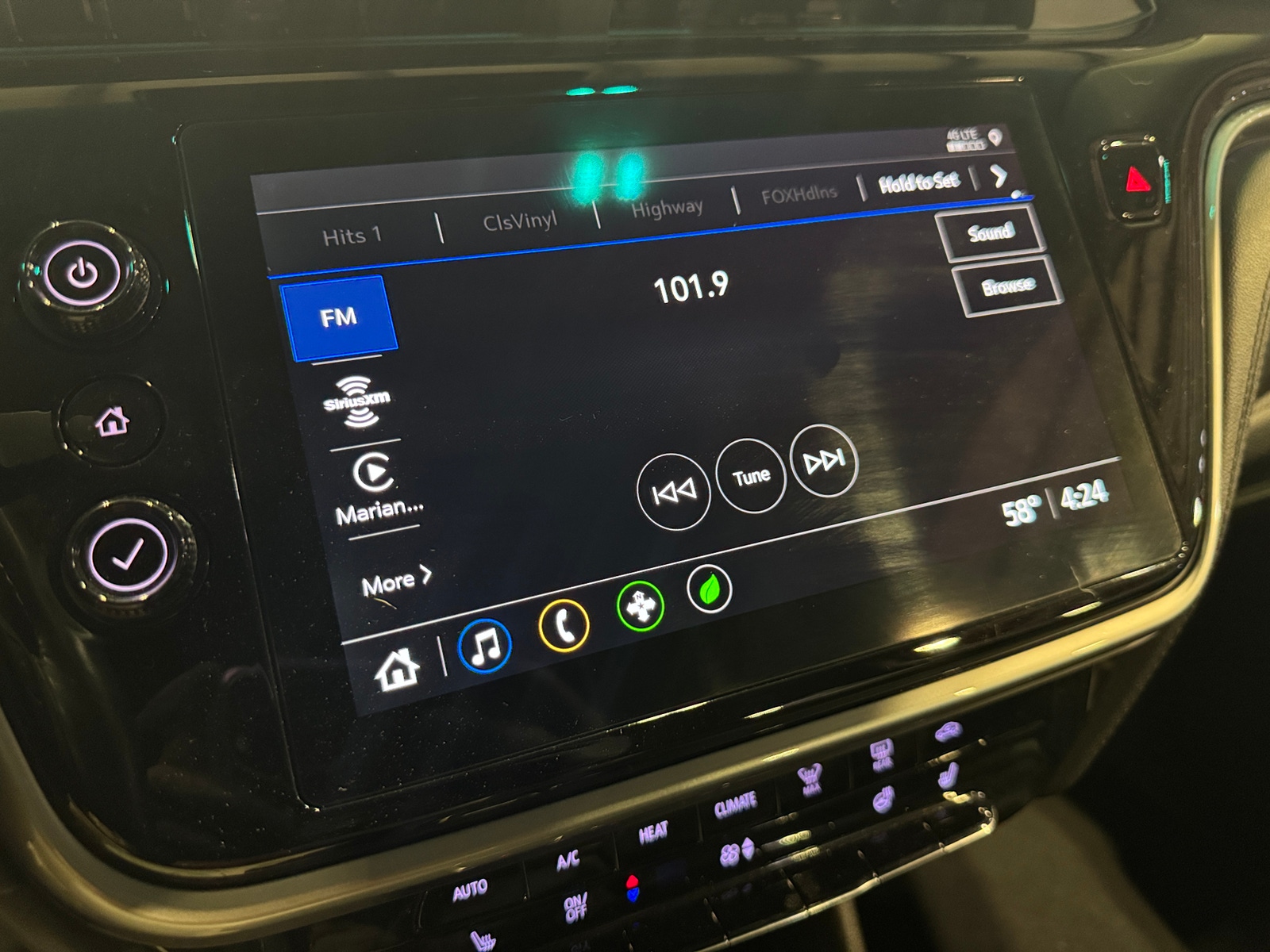 Thumbnail: 2023 Chevrolet Bolt EV - 3