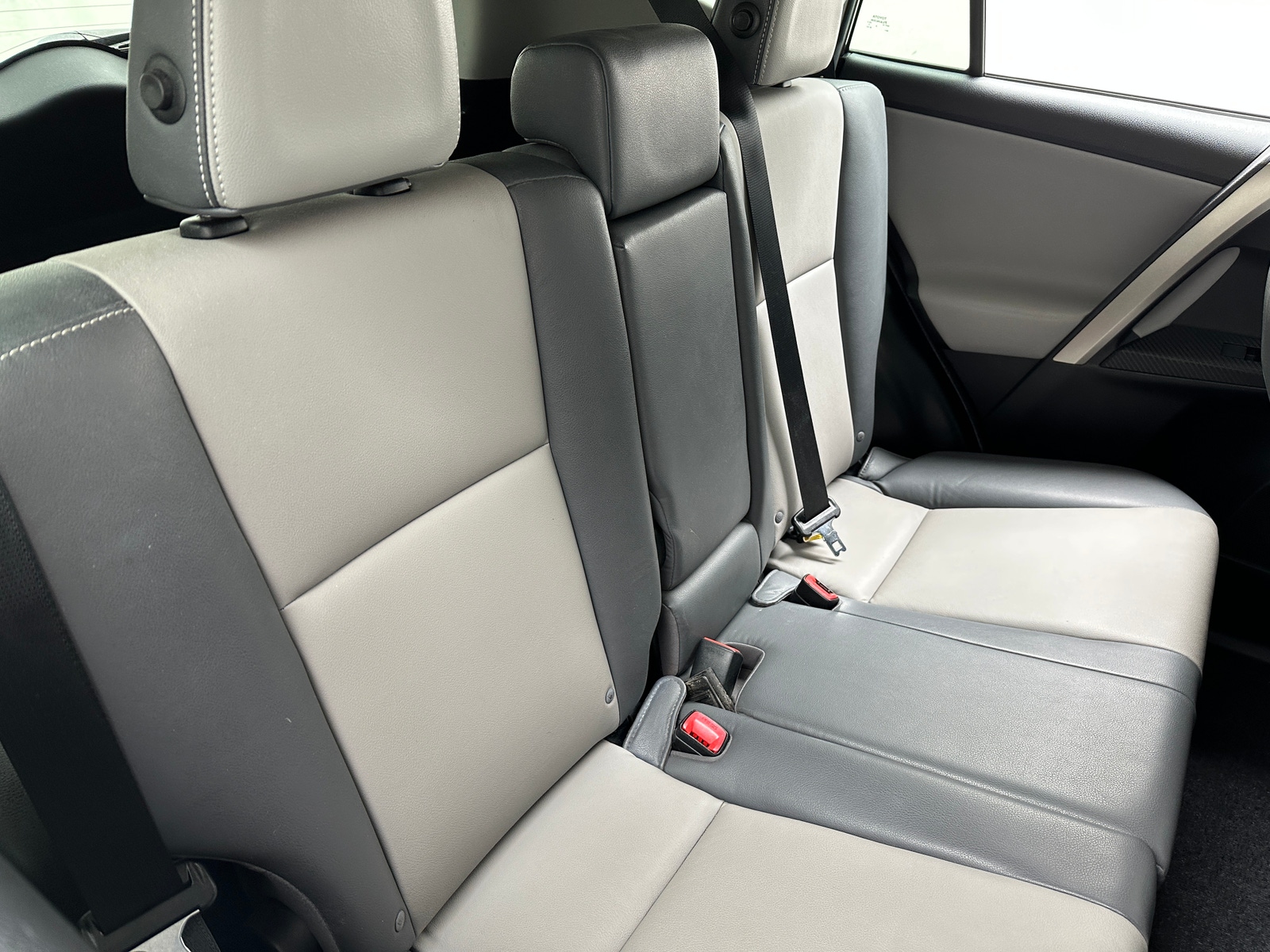 Thumbnail: 2015 Toyota RAV4 - 5