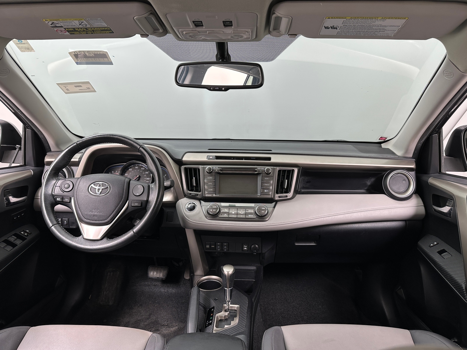 Thumbnail: 2015 Toyota RAV4 - 2