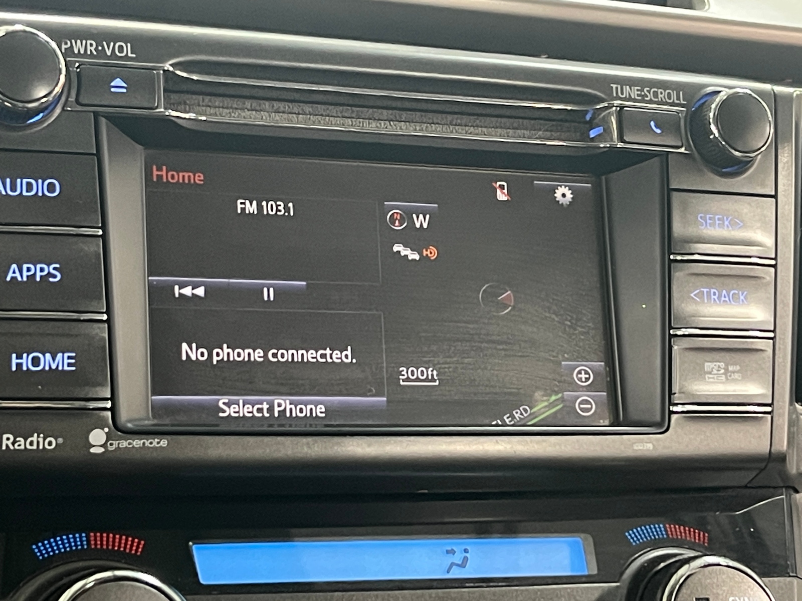 Thumbnail: 2015 Toyota RAV4 - 3