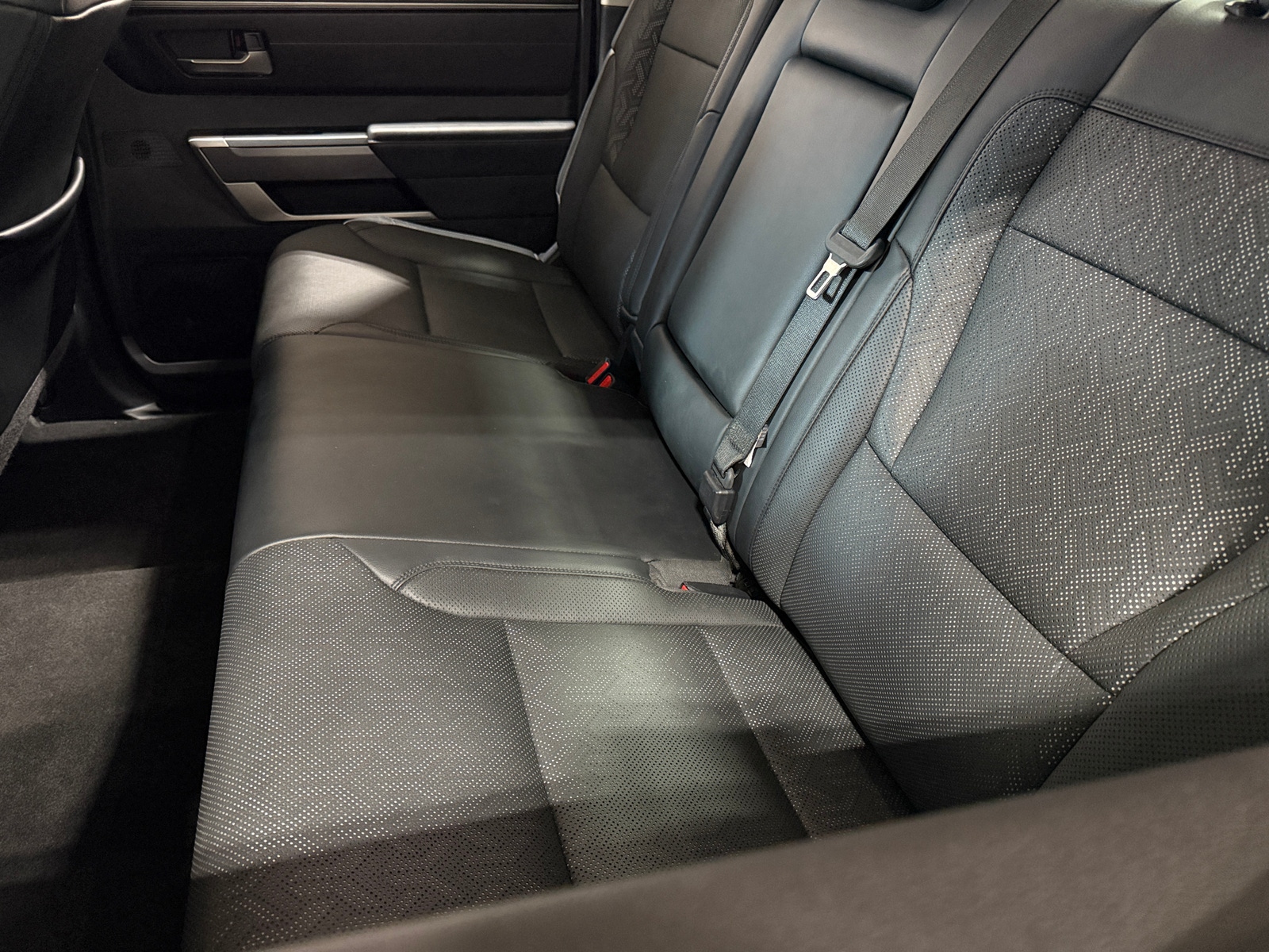 Thumbnail: 2022 Toyota Tundra - 6