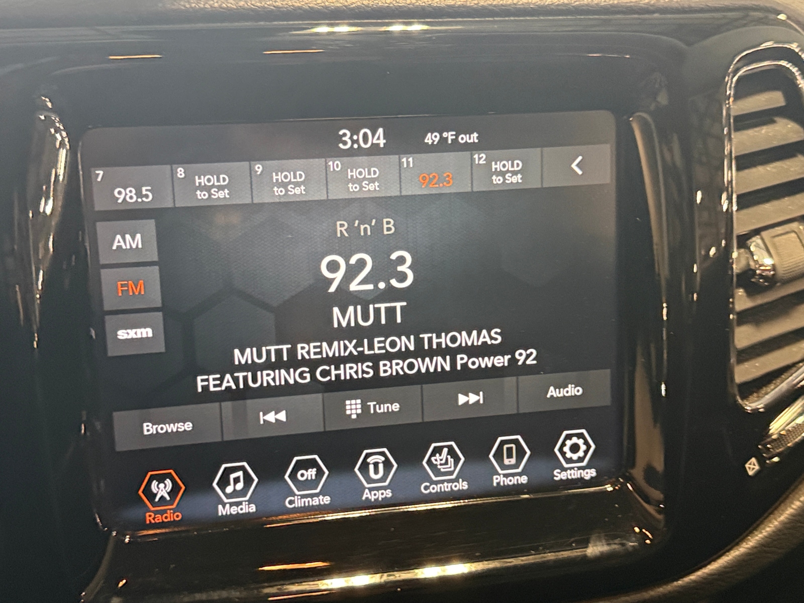 Thumbnail: 2019 Jeep Compass - 3