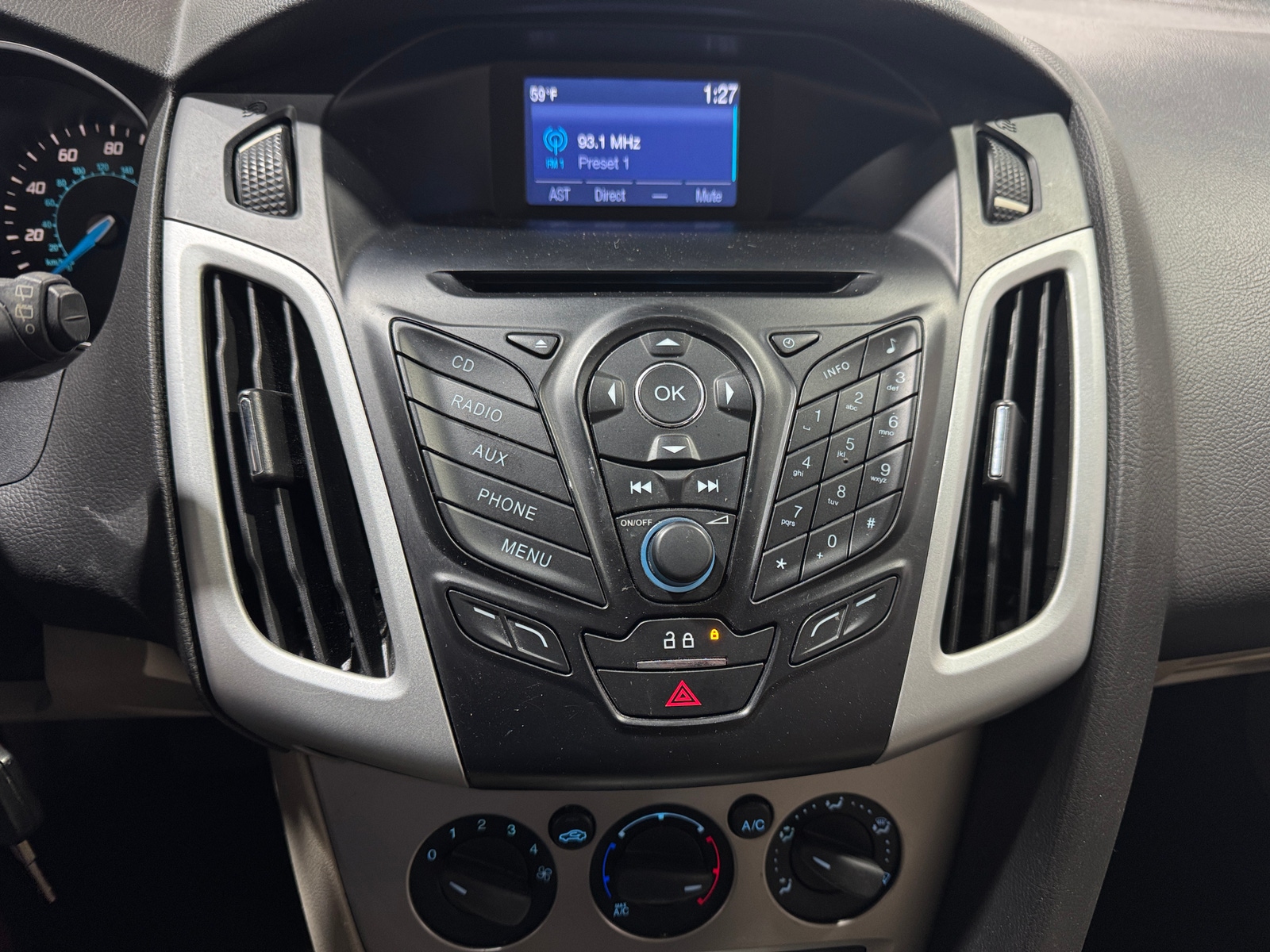 Thumbnail: 2014 Ford Focus - 4