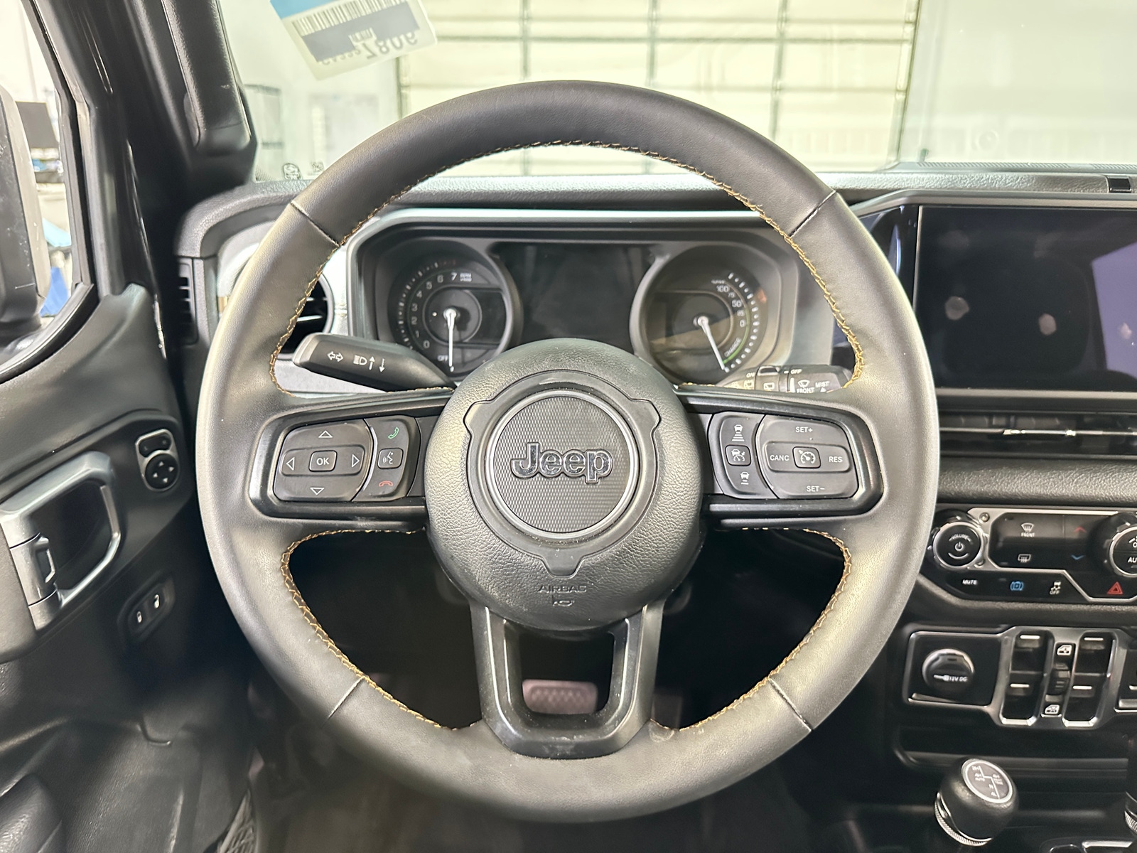 Thumbnail: 2024 Jeep Wrangler - 5