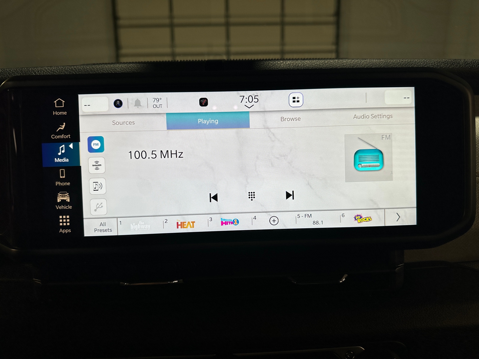 Thumbnail: 2024 Jeep Wrangler - 4