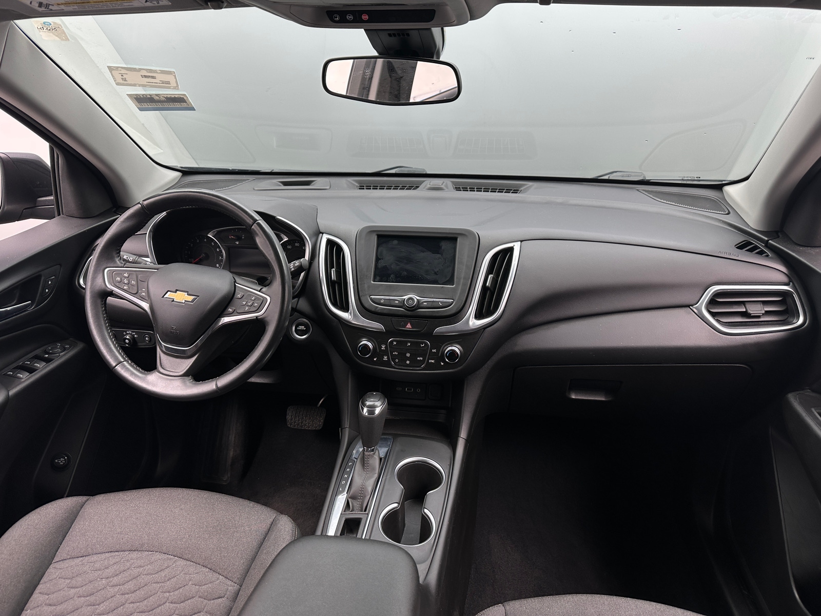 Thumbnail: 2021 Chevrolet Equinox - 3