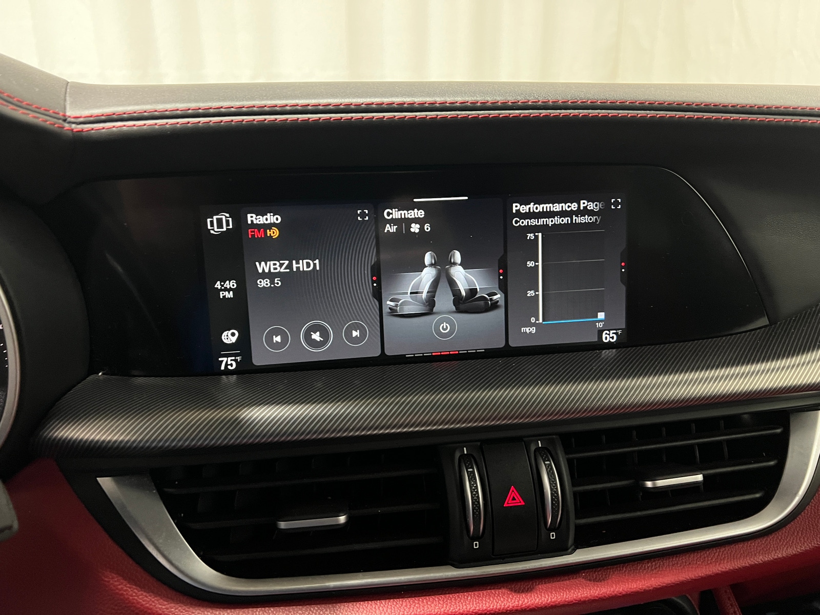 Thumbnail: 2020 Alfa Romeo Stelvio - 3