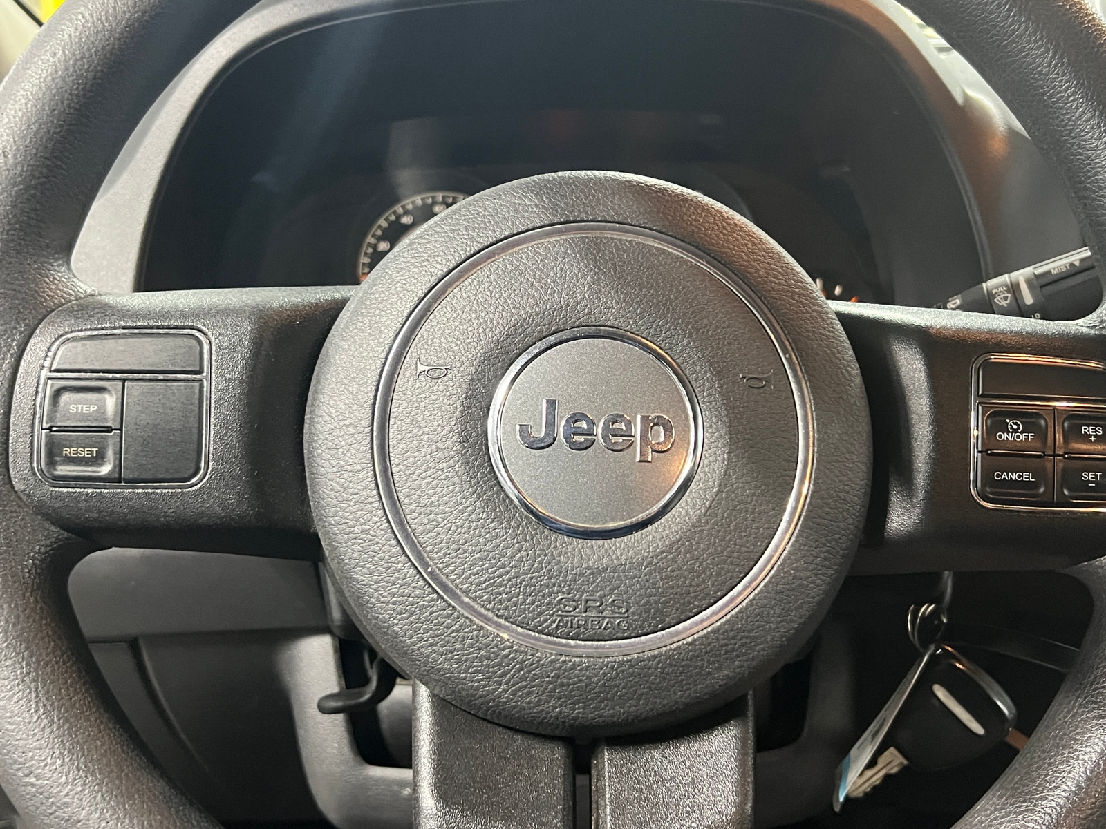 Thumbnail: 2016 Jeep Patriot - 5