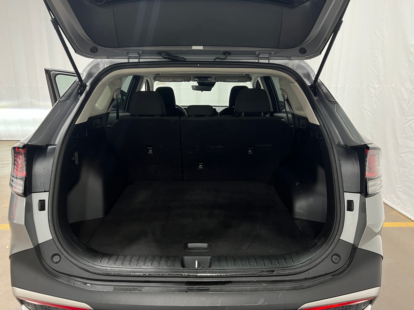 Thumbnail: 2024 Kia Sportage - 7