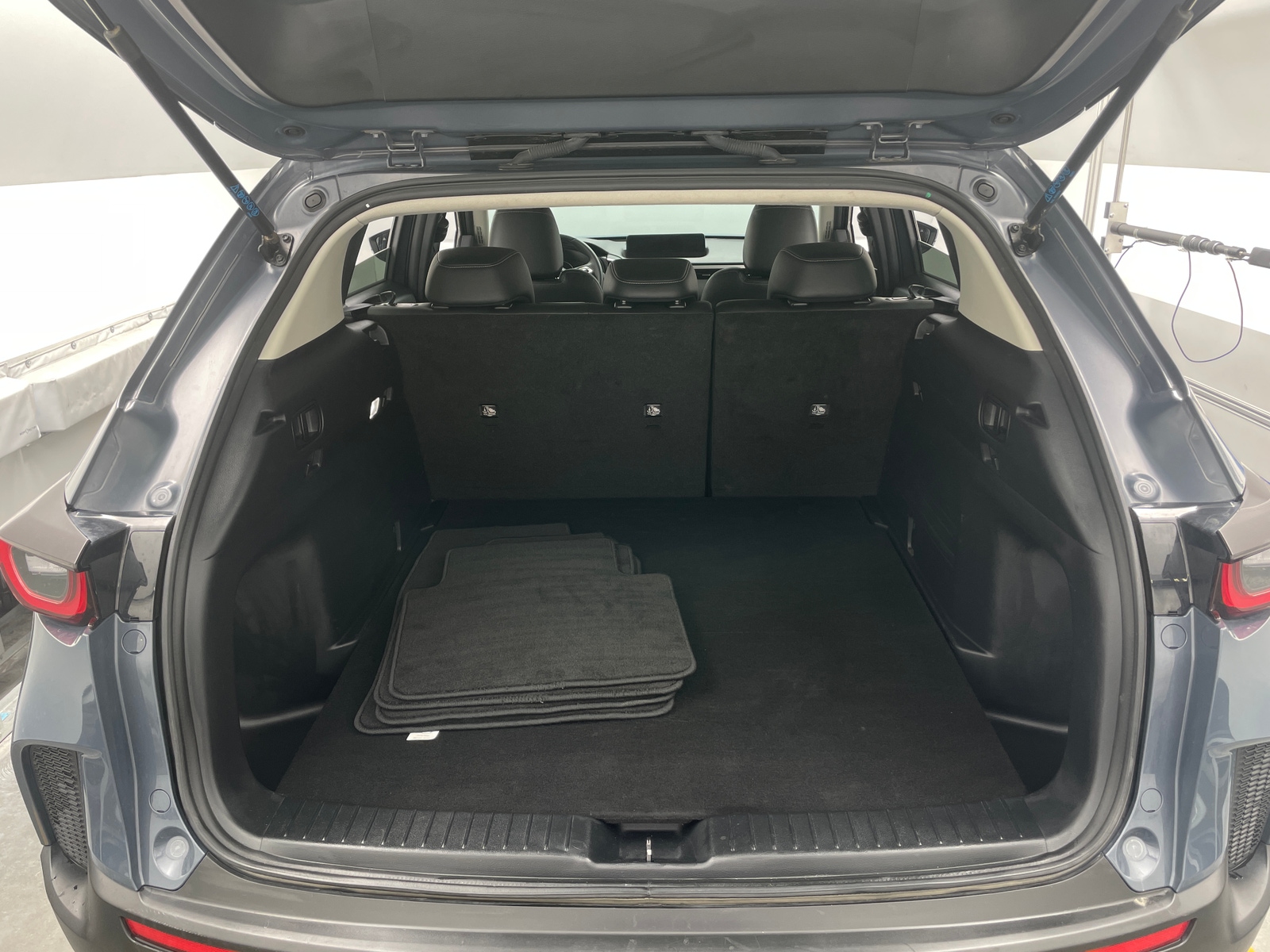 Thumbnail: 2023 Mazda CX-50 - 7