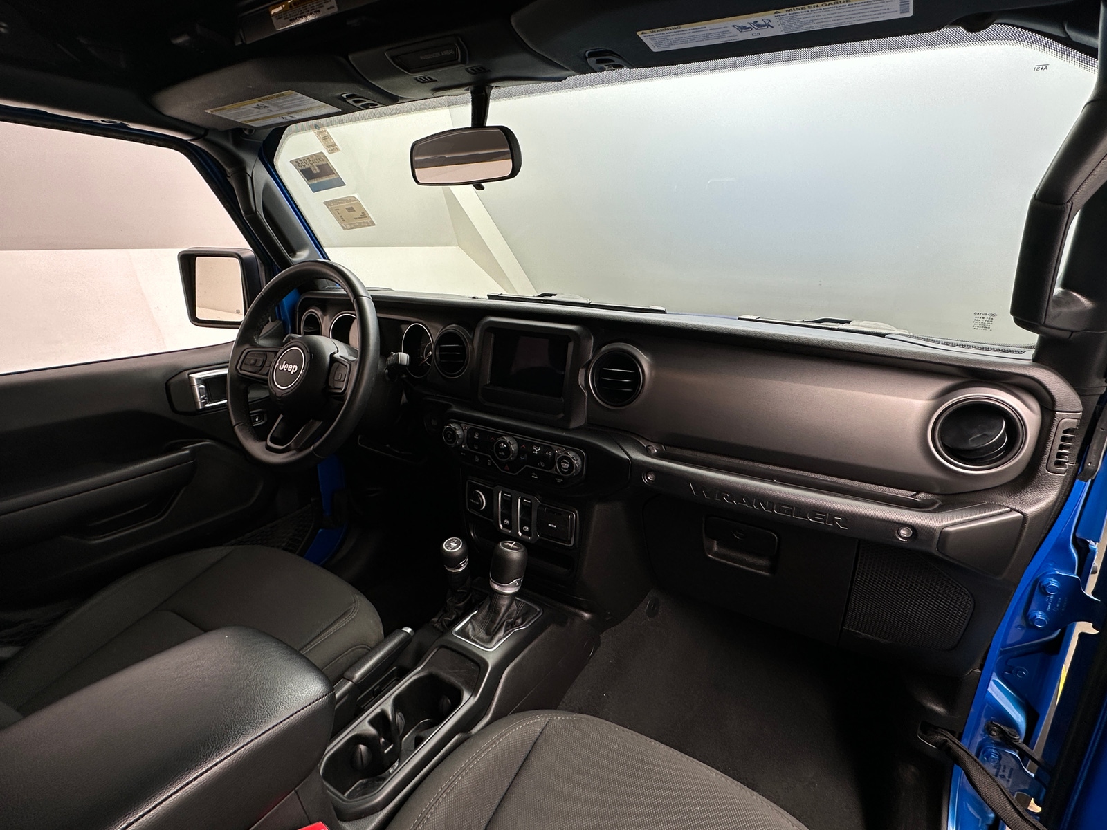 Thumbnail: 2022 Jeep Wrangler - 3