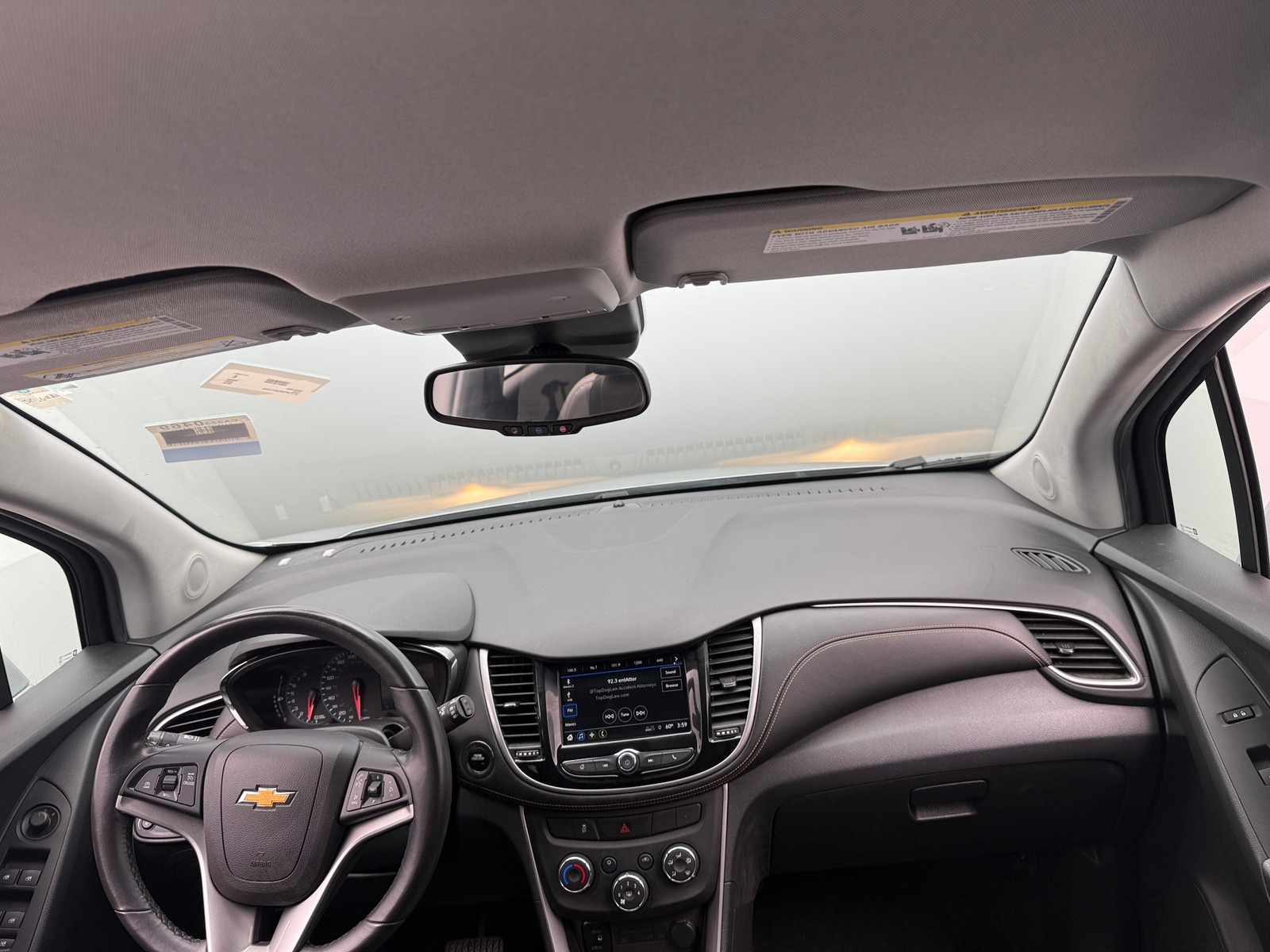 Thumbnail: 2018 Chevrolet Trax - 3