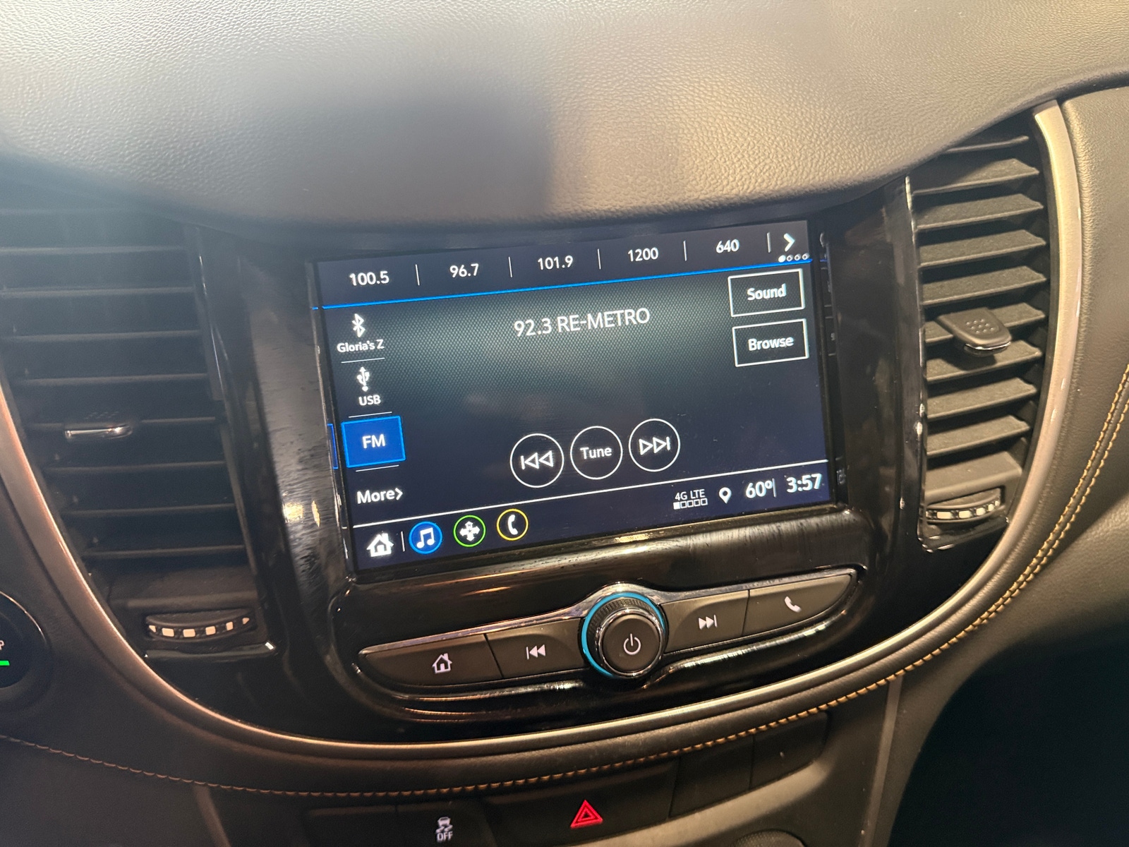 Thumbnail: 2018 Chevrolet Trax - 4