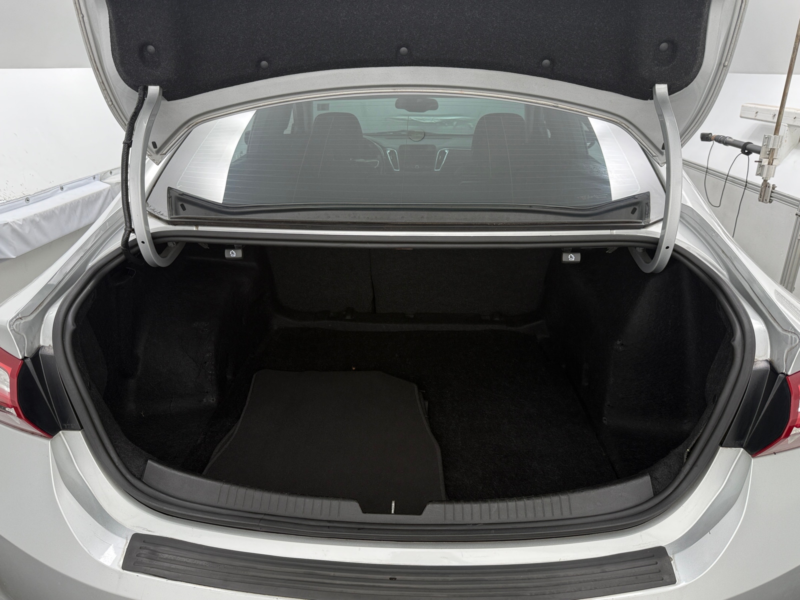 Thumbnail: 2020 Chevrolet Malibu - 7