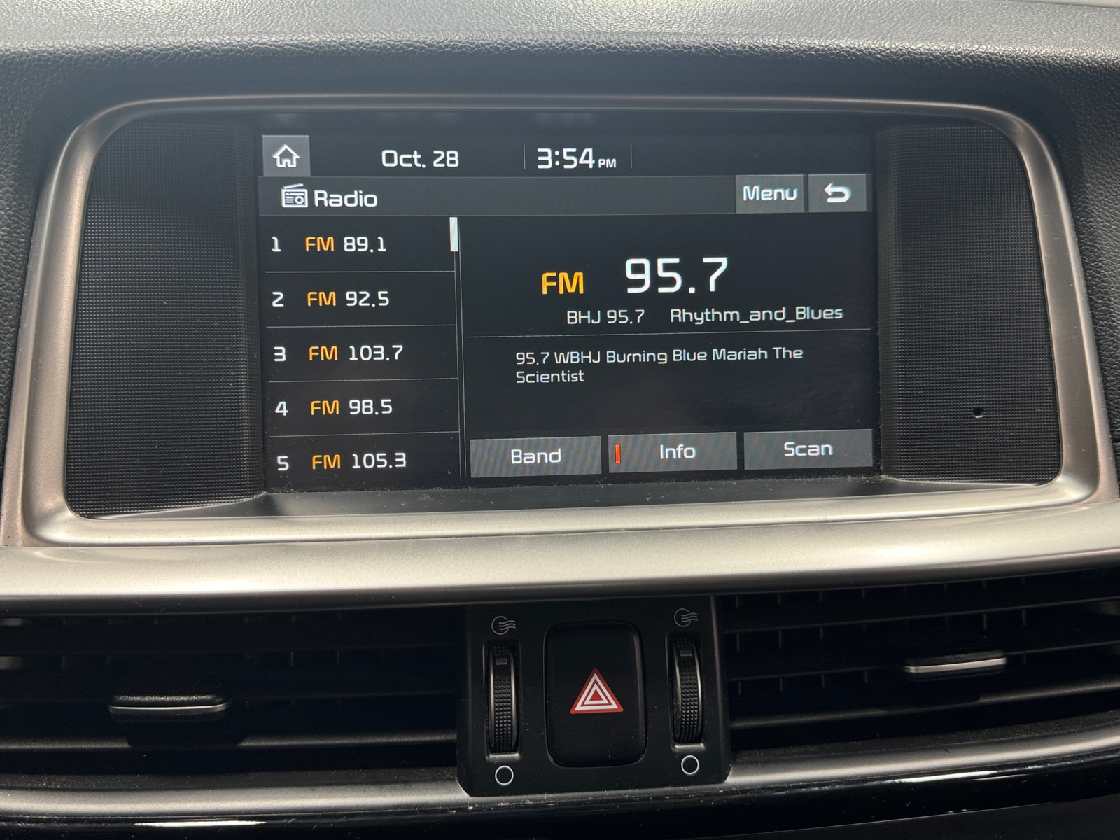 Thumbnail: 2020 Kia Optima - 4