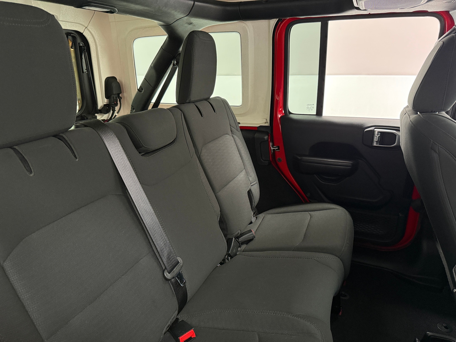 Thumbnail: 2020 Jeep Wrangler - 6