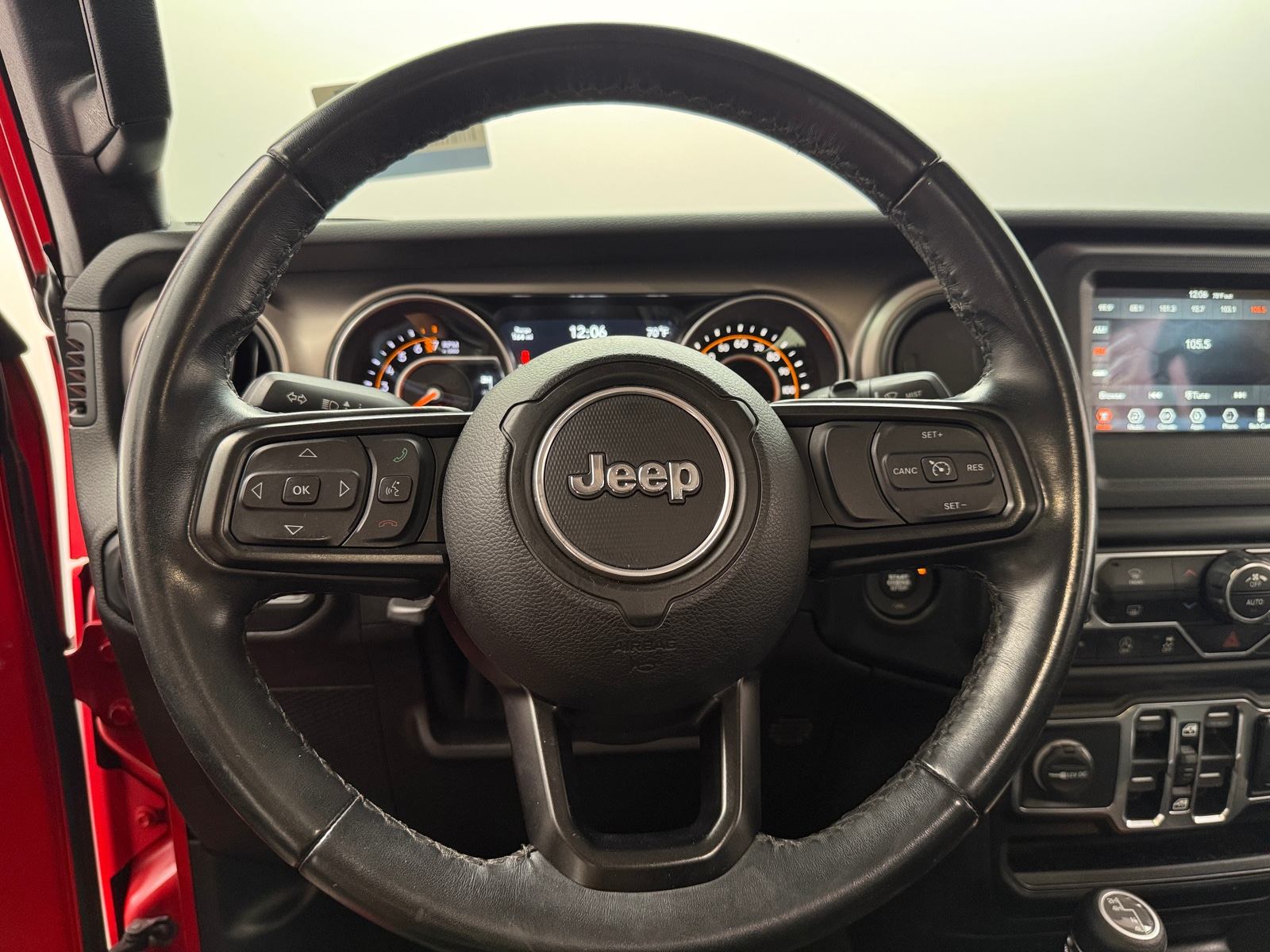 Thumbnail: 2020 Jeep Wrangler - 5