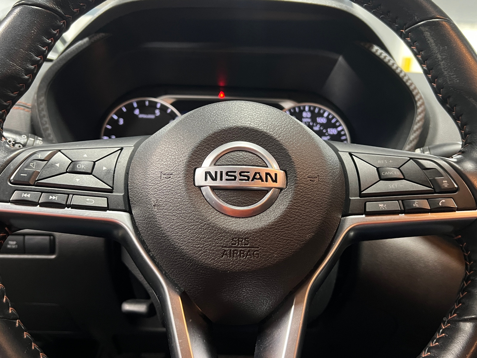 Thumbnail: 2023 Nissan Sentra - 4