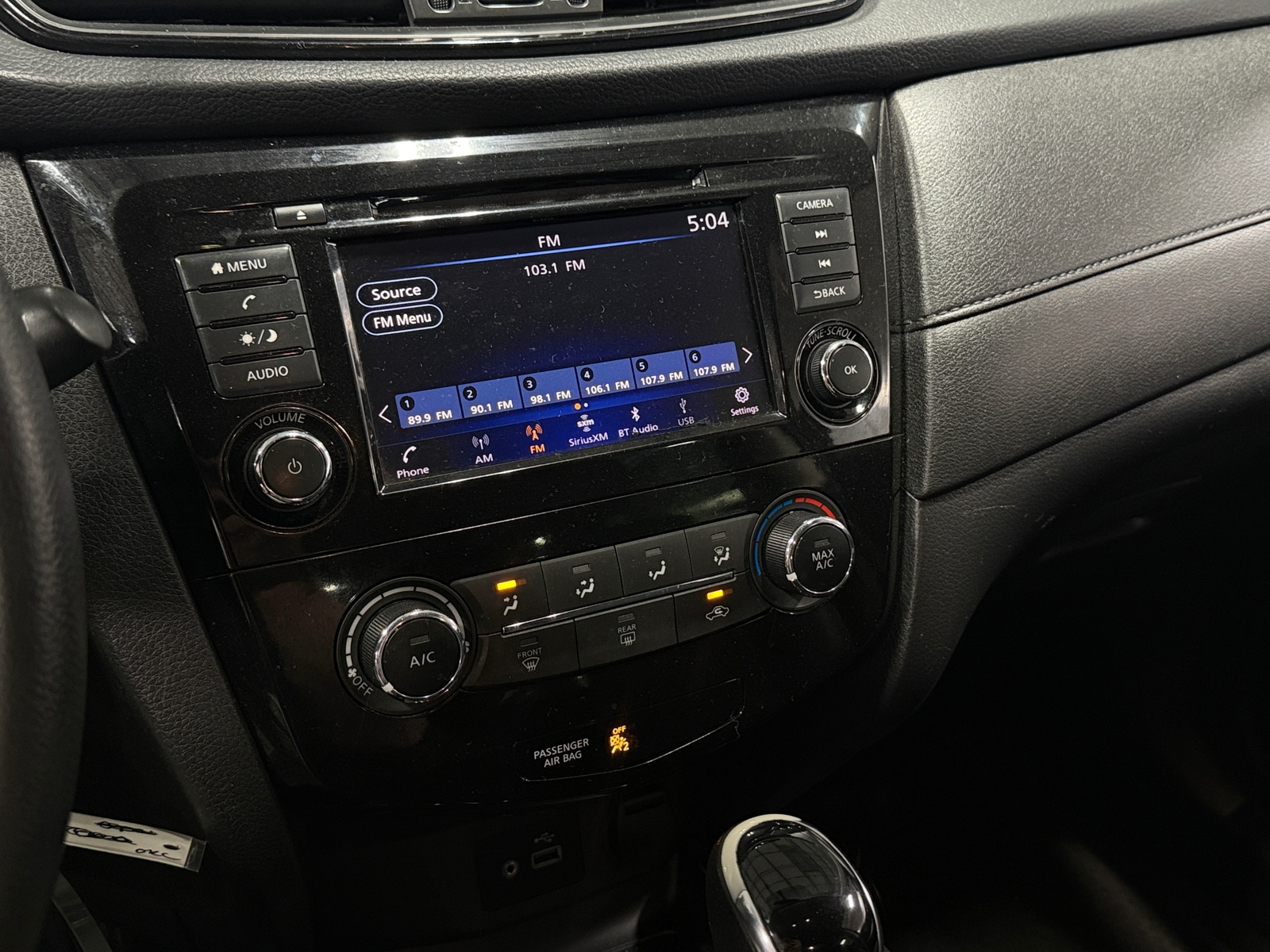 Thumbnail: 2018 Nissan Rogue - 4