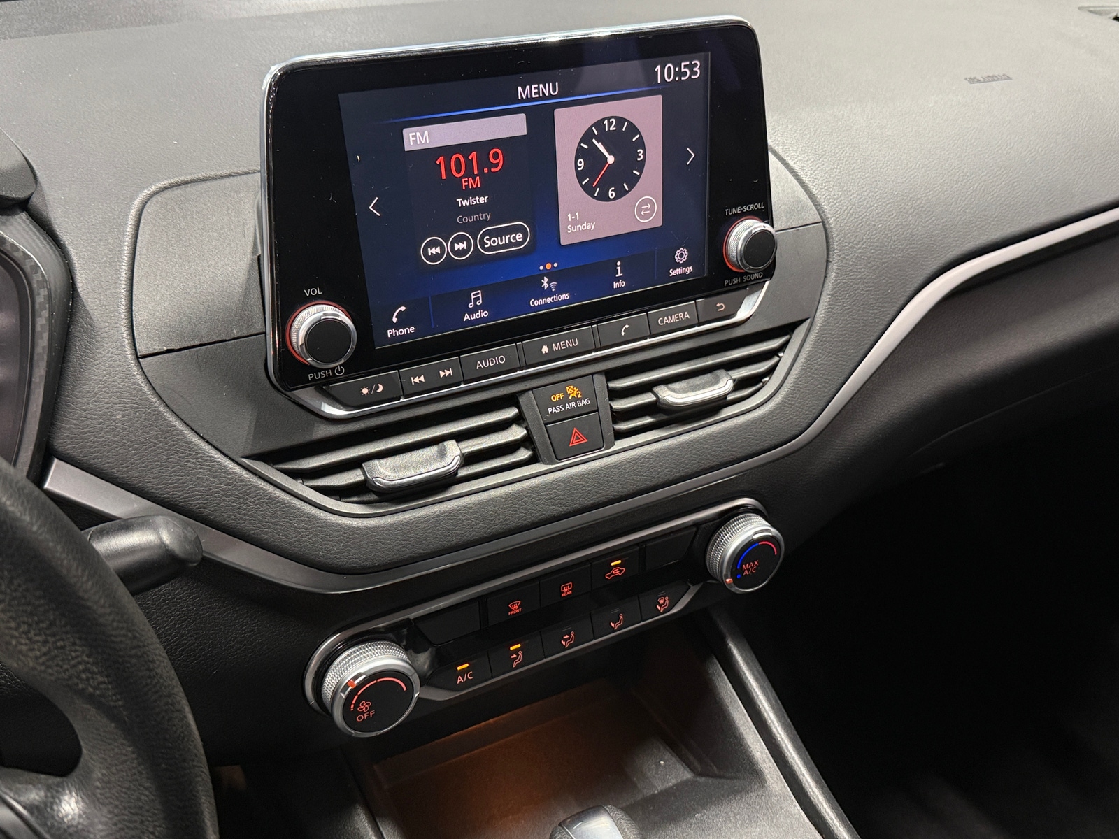 Thumbnail: 2020 Nissan Altima - 4