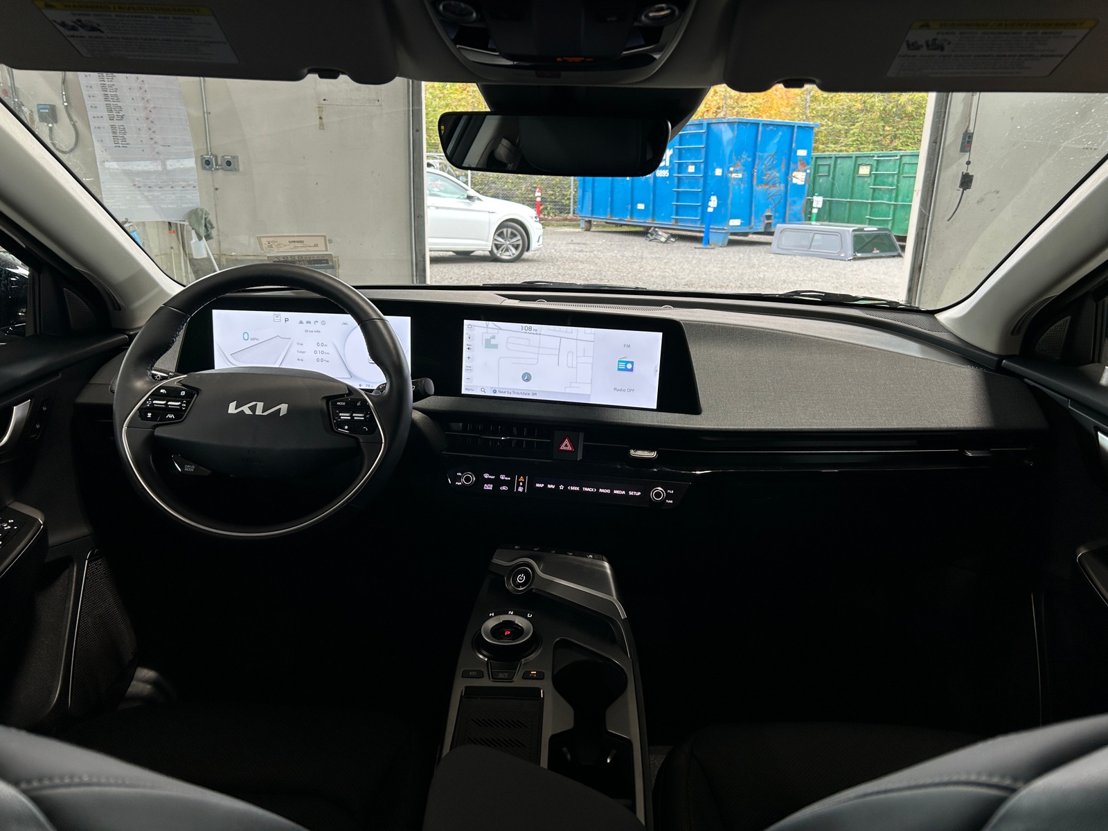 Thumbnail: 2024 Kia EV6 - 2