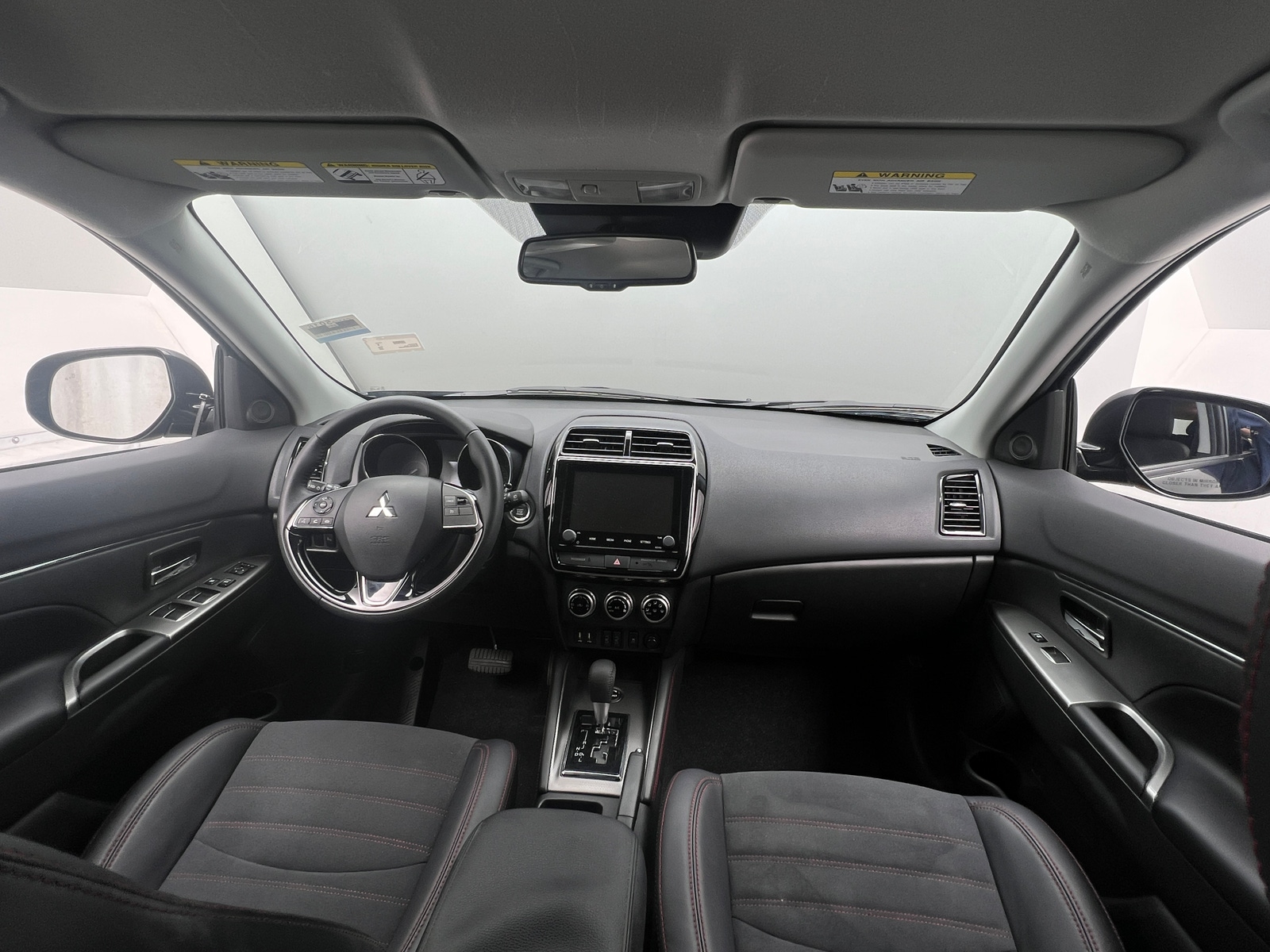 Thumbnail: 2022 Mitsubishi Outlander Sport - 3