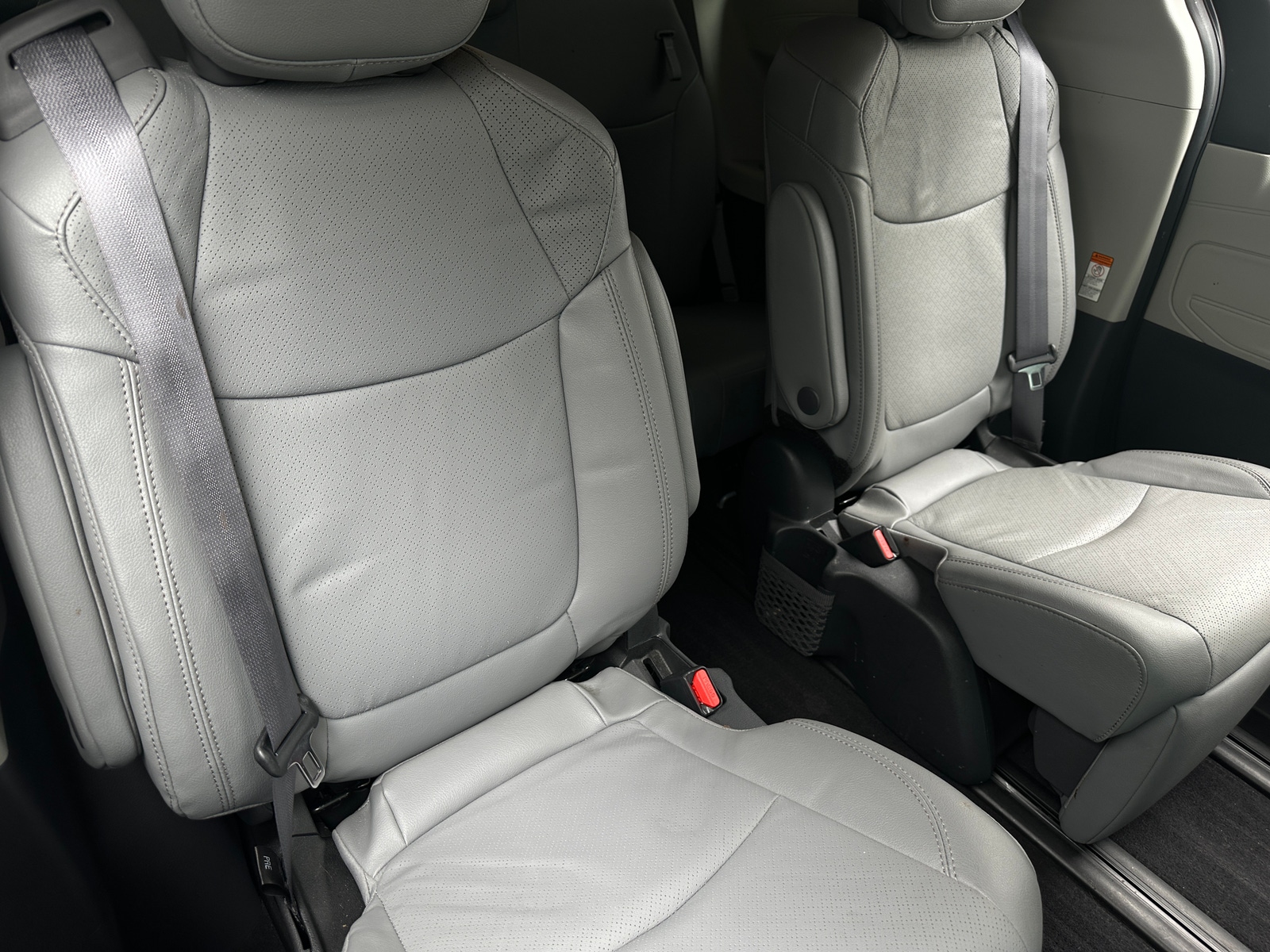 Thumbnail: 2024 Toyota Sienna - 5