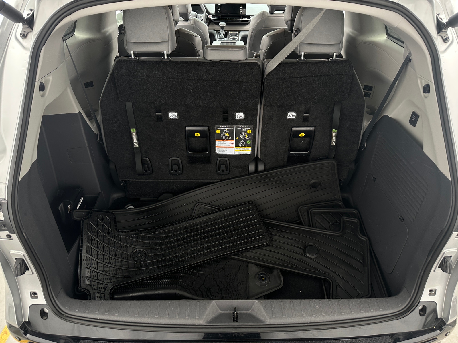 Thumbnail: 2024 Toyota Sienna - 6