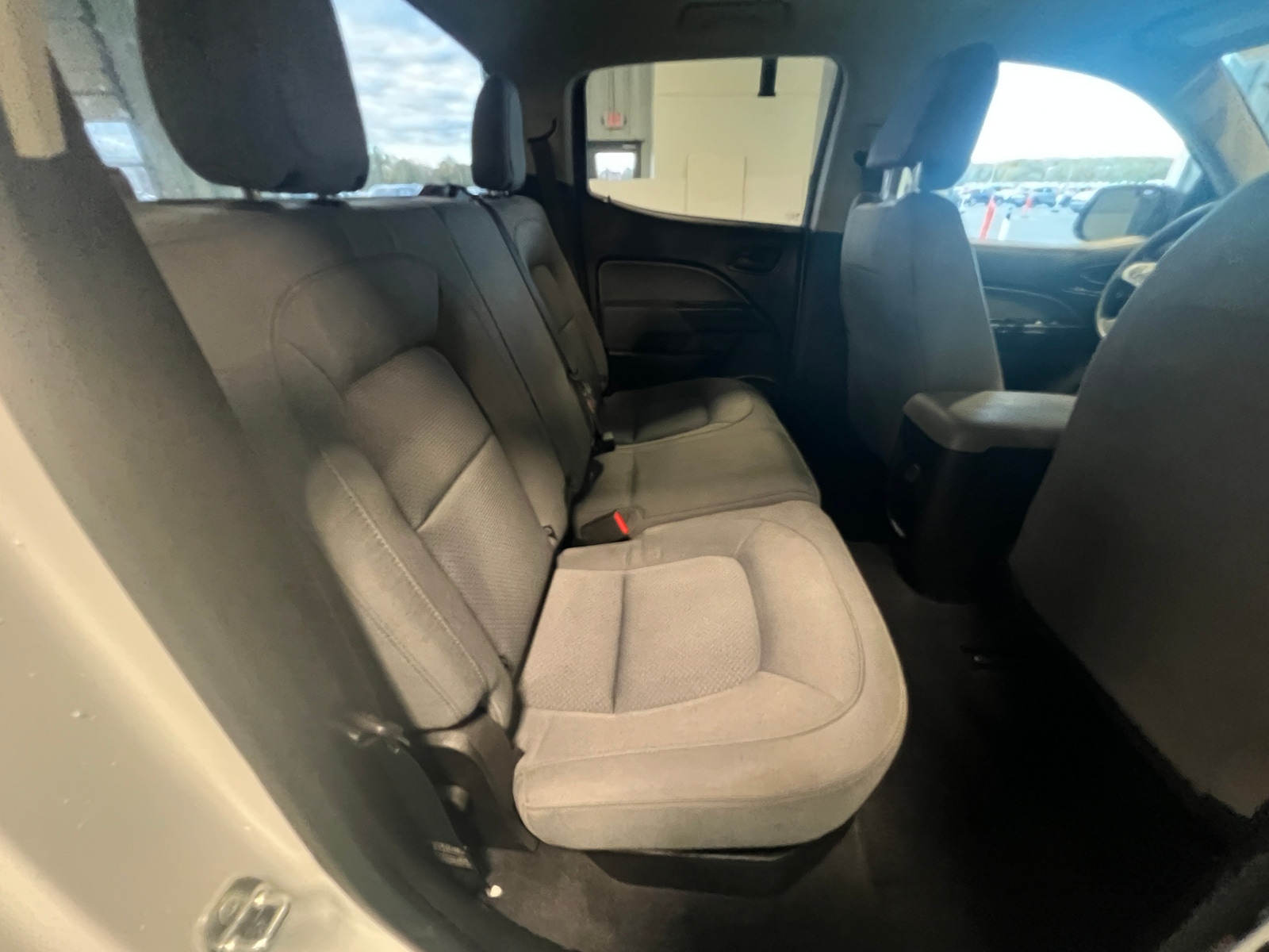 Thumbnail: 2019 Chevrolet Colorado - 6