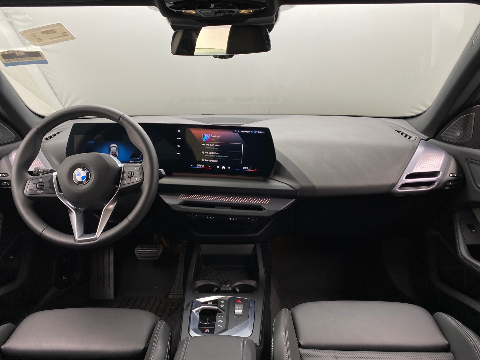 Thumbnail: 2025 BMW 2 Series - 2