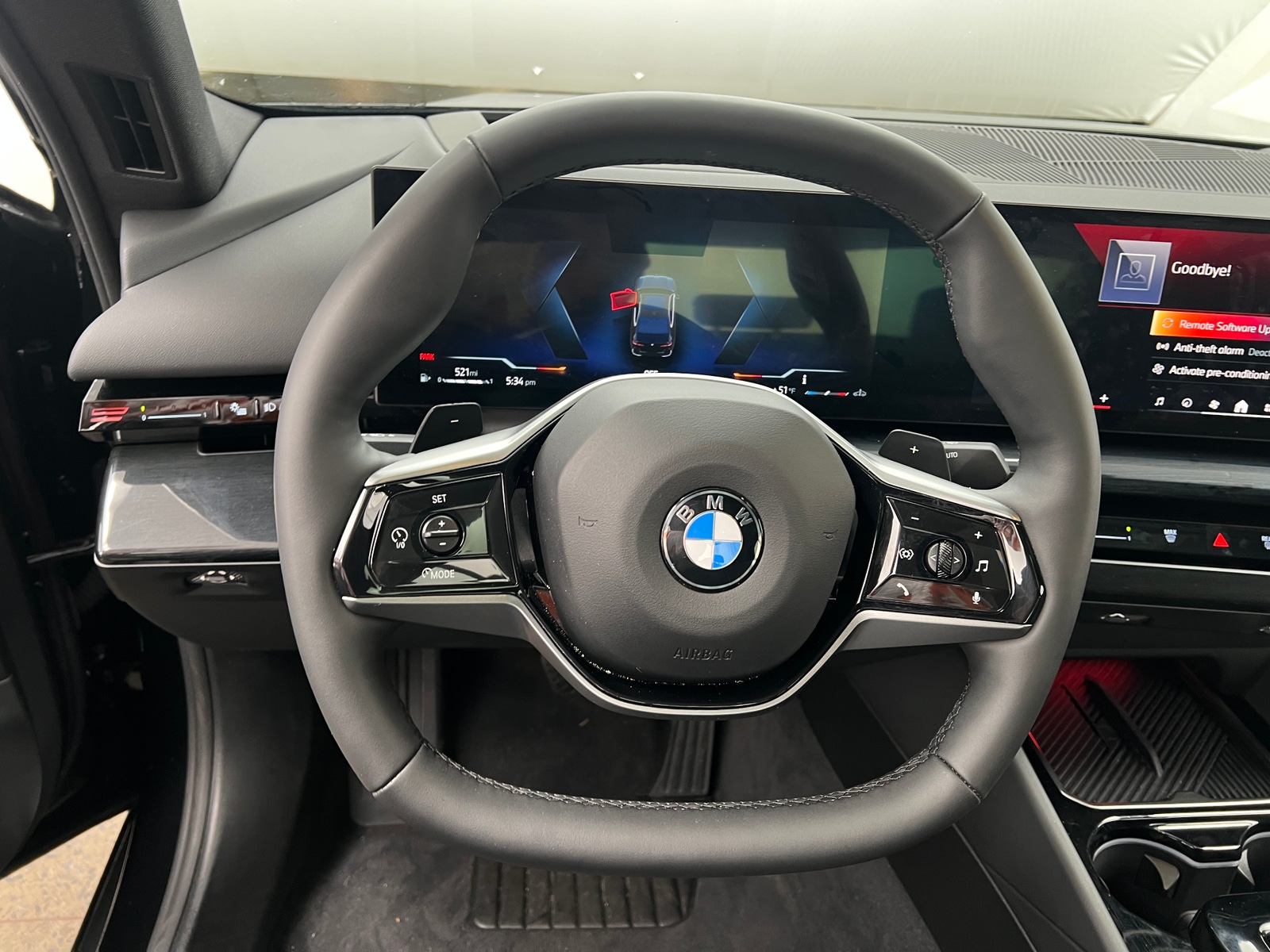 Thumbnail: 2025 BMW 5 Series - 4