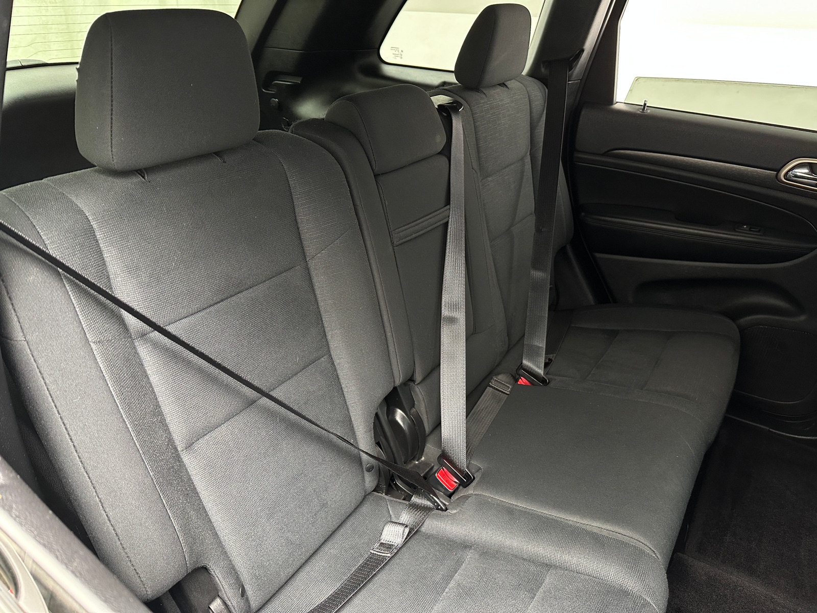 Thumbnail: 2015 Jeep Grand Cherokee - 6