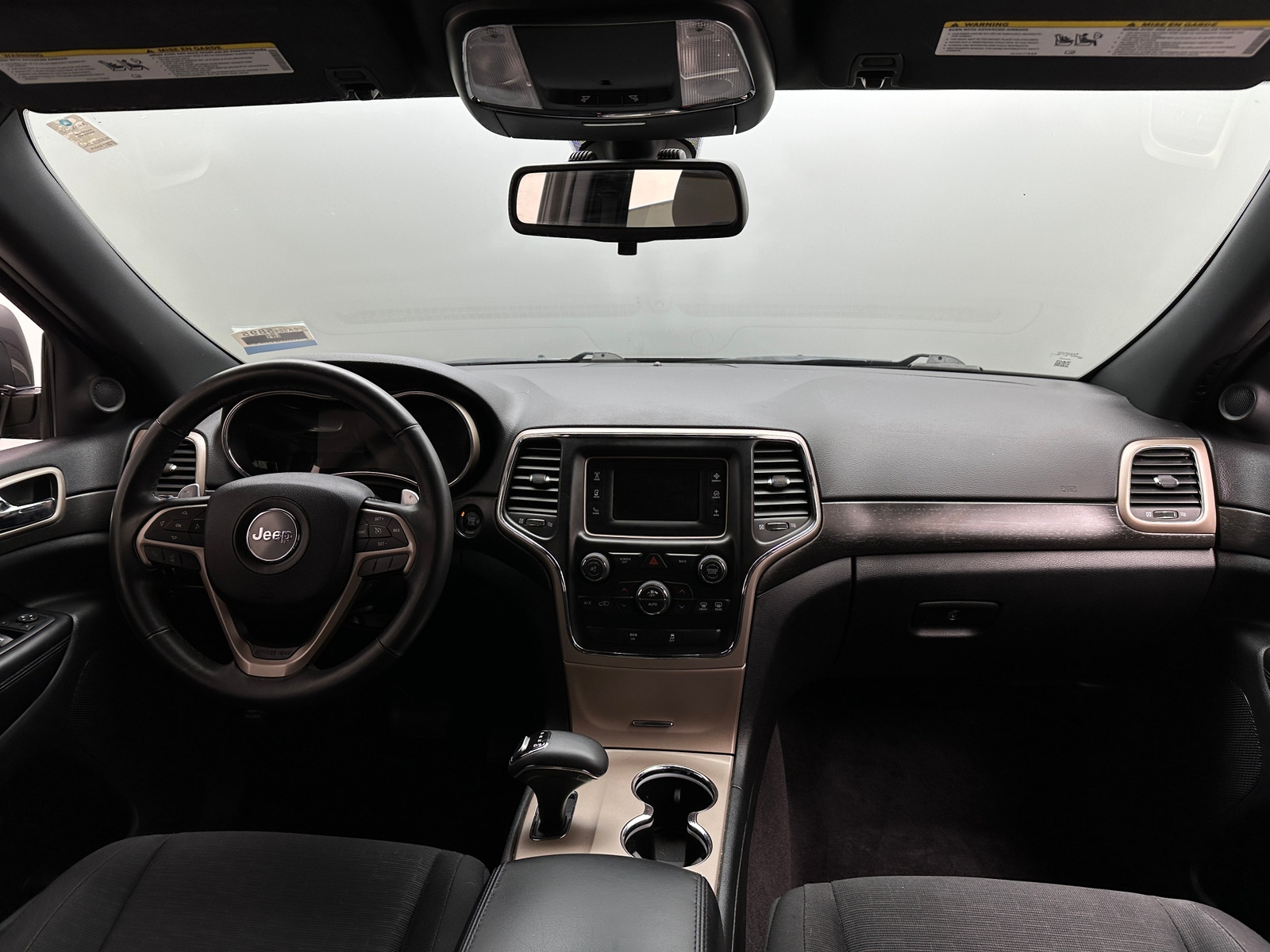 Thumbnail: 2015 Jeep Grand Cherokee - 3